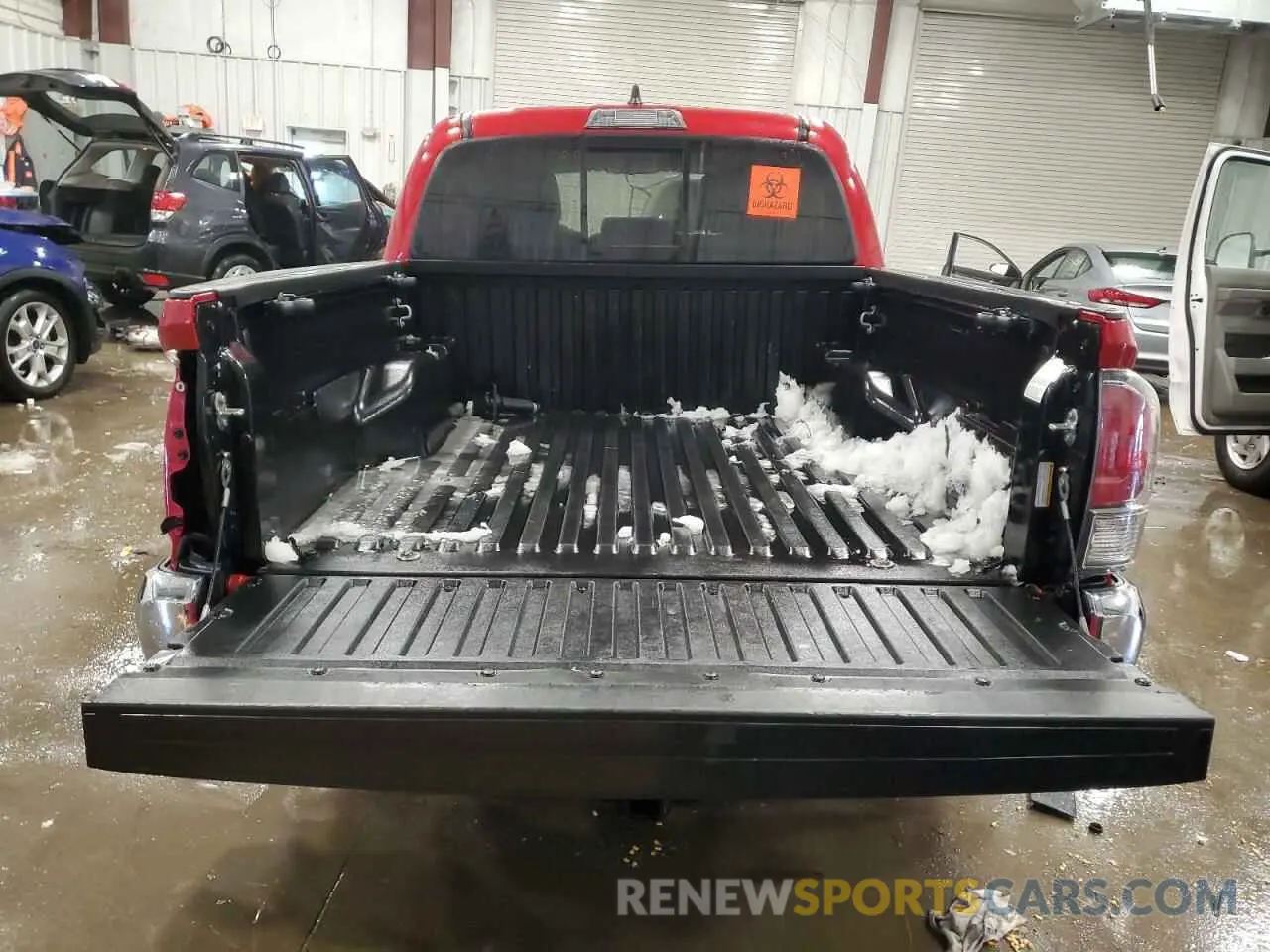 6 Photograph of a damaged car 5TFCZ5ANXMX278637 TOYOTA TACOMA 2021