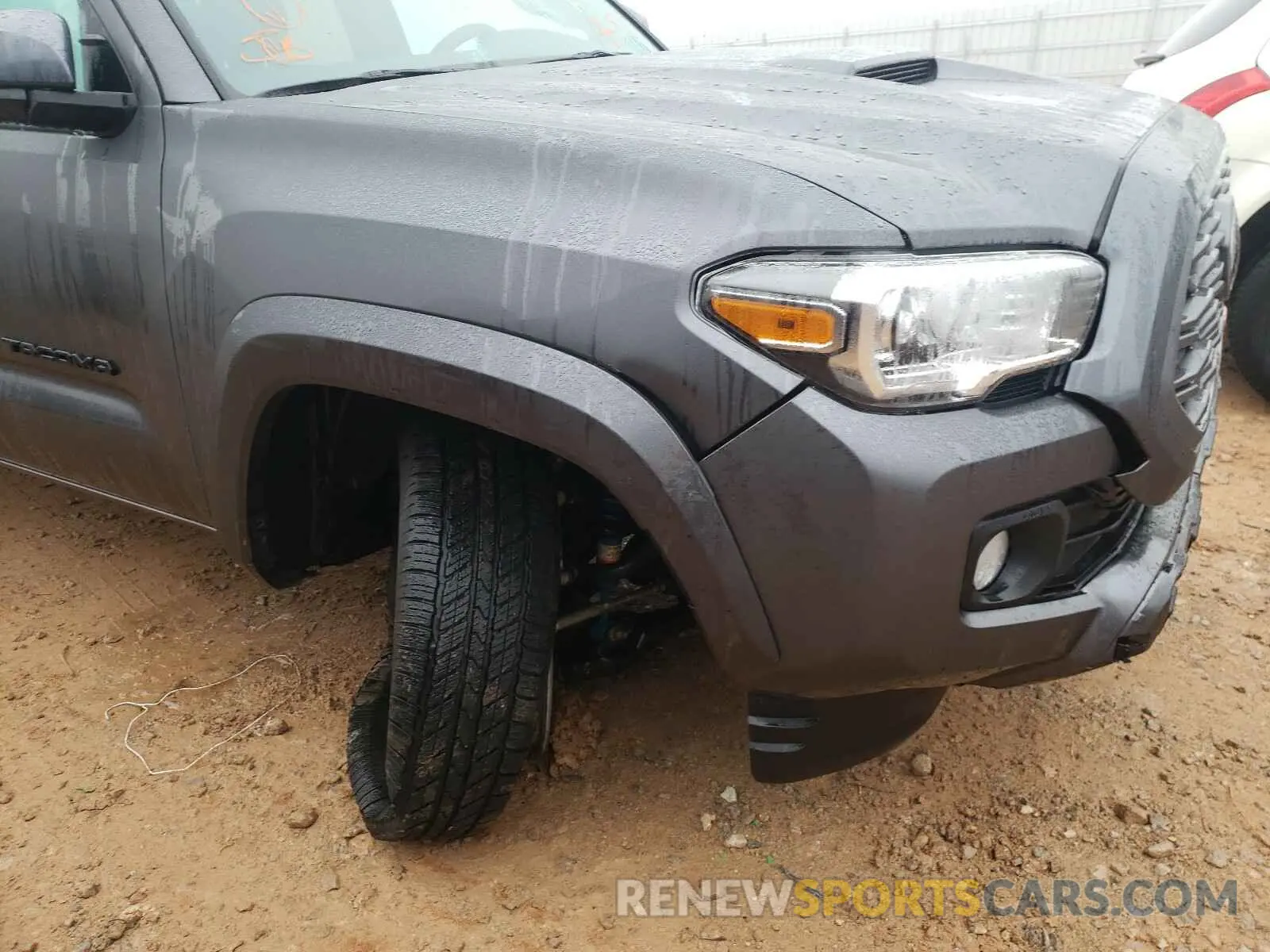 9 Photograph of a damaged car 5TFDZ5BN4MX056727 TOYOTA TACOMA 2021