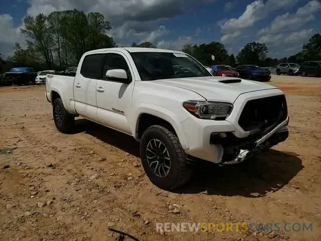 10 Photograph of a damaged car 5TFDZ5BN8MX060134 TOYOTA TACOMA 2021