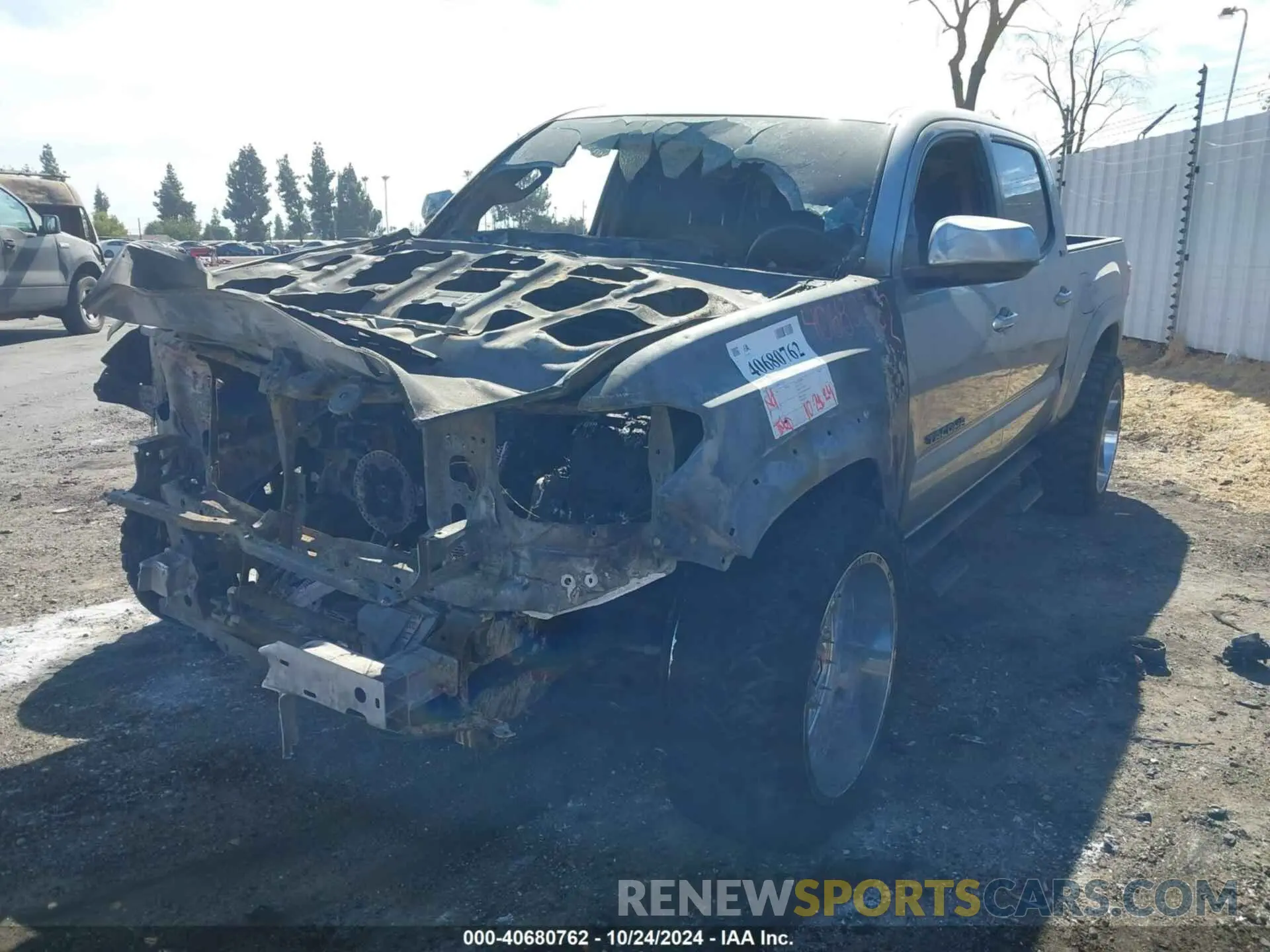 2 Фотография поврежденного автомобиля 3TMAZ5CN0NM173116 TOYOTA TACOMA 2022