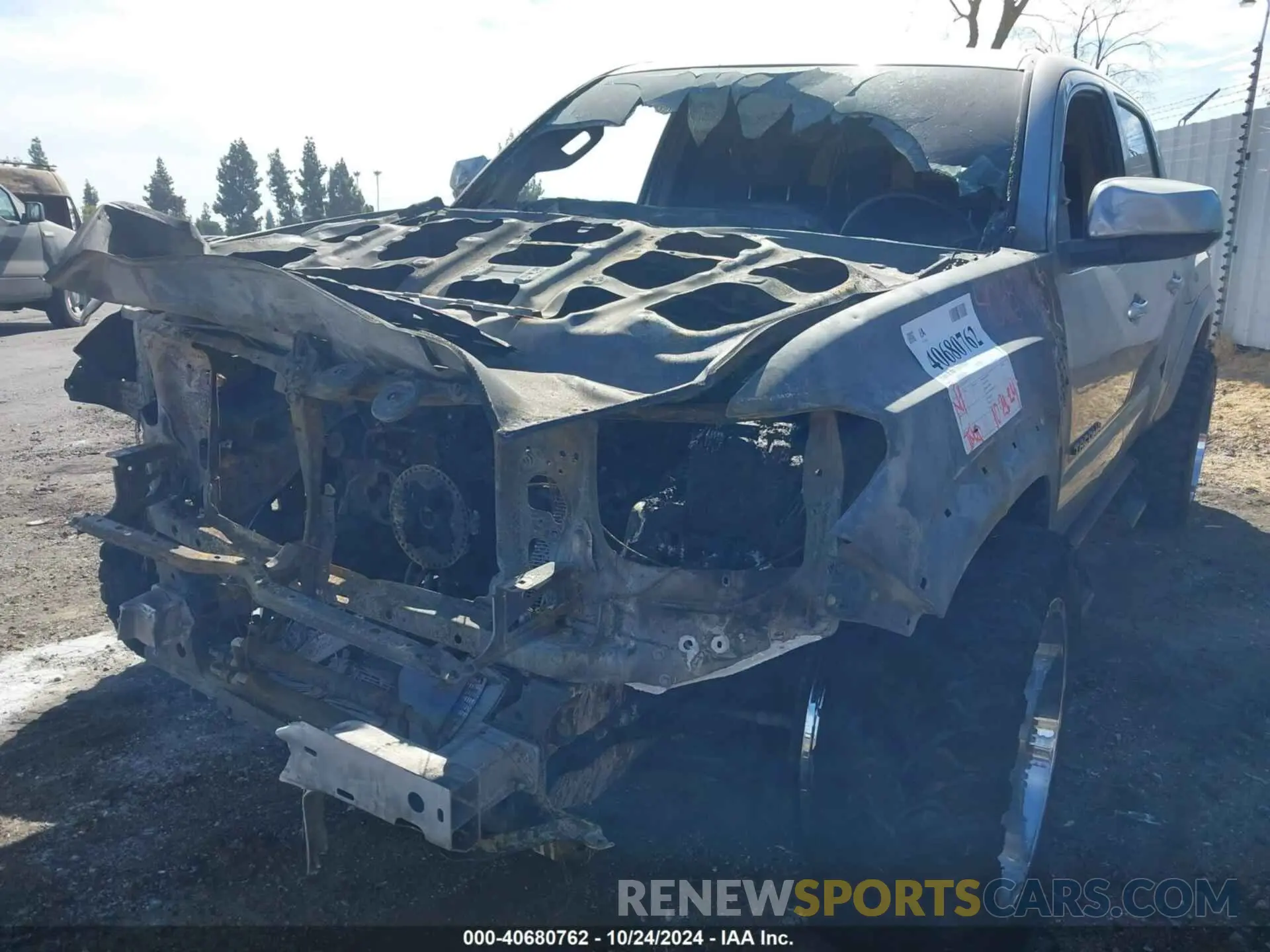 6 Фотография поврежденного автомобиля 3TMAZ5CN0NM173116 TOYOTA TACOMA 2022