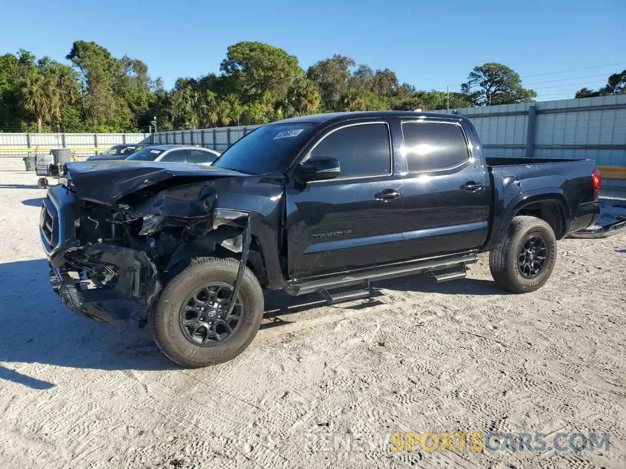 1 Фотография поврежденного автомобиля 3TMAZ5CN0NM175531 TOYOTA TACOMA 2022