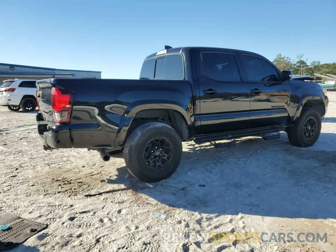 3 Фотография поврежденного автомобиля 3TMAZ5CN0NM175531 TOYOTA TACOMA 2022