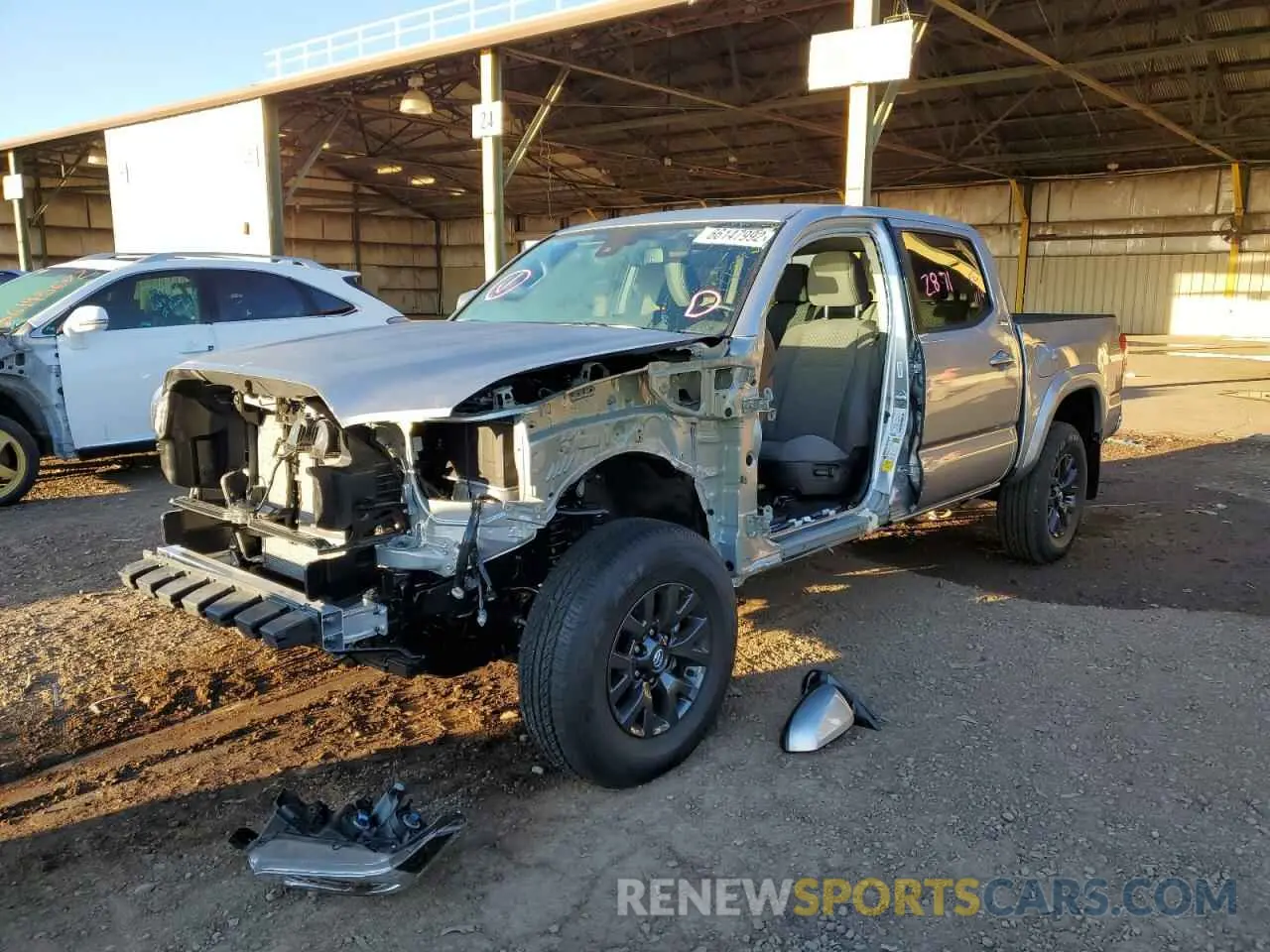 9 Photograph of a damaged car 3TMAZ5CN1NM174842 TOYOTA TACOMA 2022