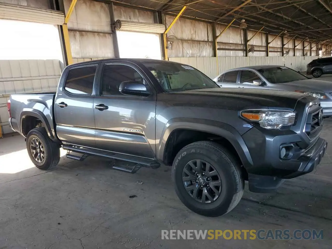 4 Photograph of a damaged car 3TMAZ5CN1NM178194 TOYOTA TACOMA 2022