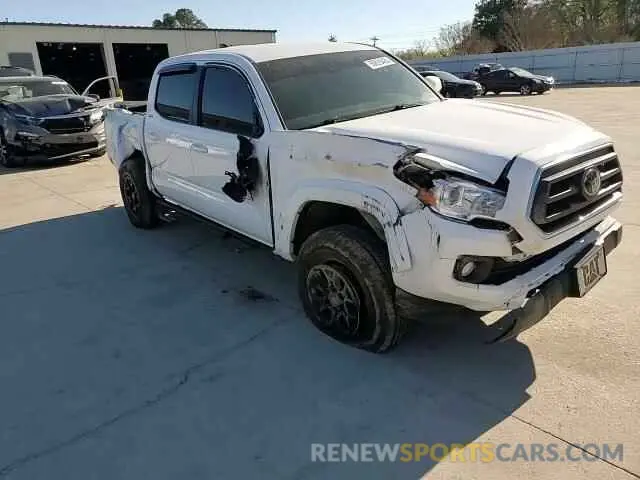 11 Photograph of a damaged car 3TMAZ5CN1NM180107 TOYOTA TACOMA 2022