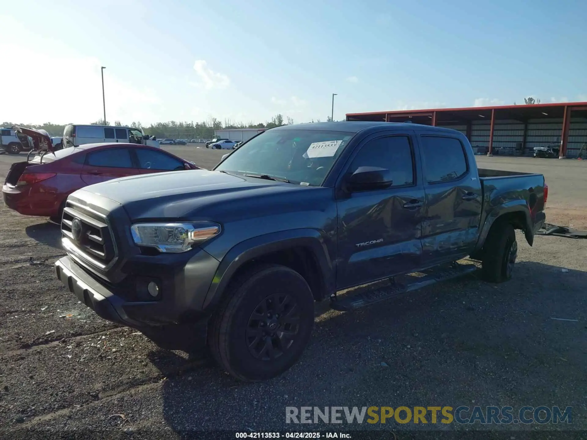 2 Photograph of a damaged car 3TMAZ5CN1NM189003 TOYOTA TACOMA 2022