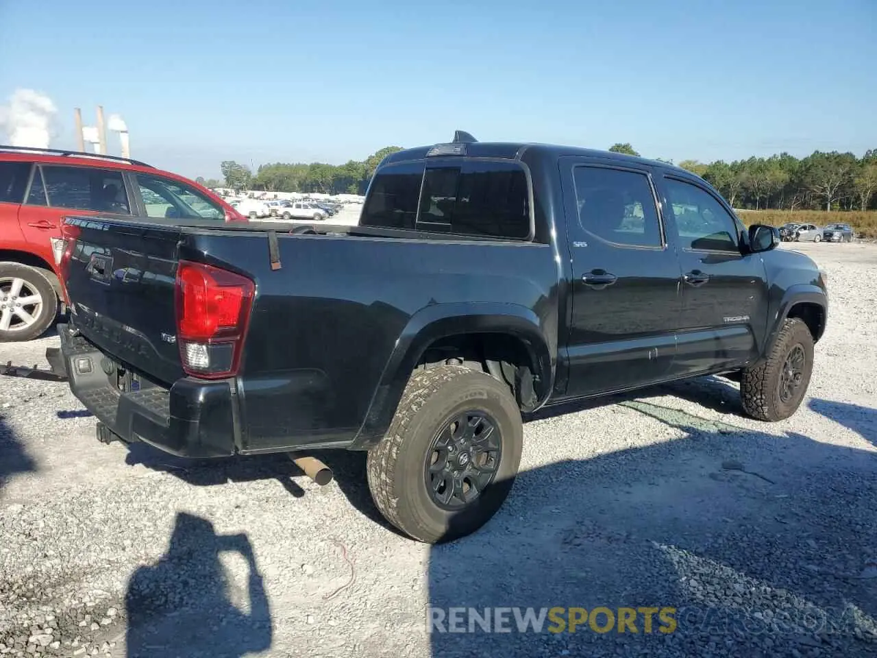 3 Photograph of a damaged car 3TMAZ5CN2NM169939 TOYOTA TACOMA 2022