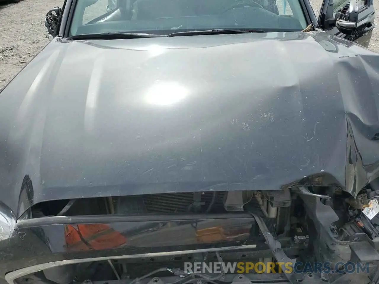 13 Photograph of a damaged car 3TMAZ5CN2NM173571 TOYOTA TACOMA 2022
