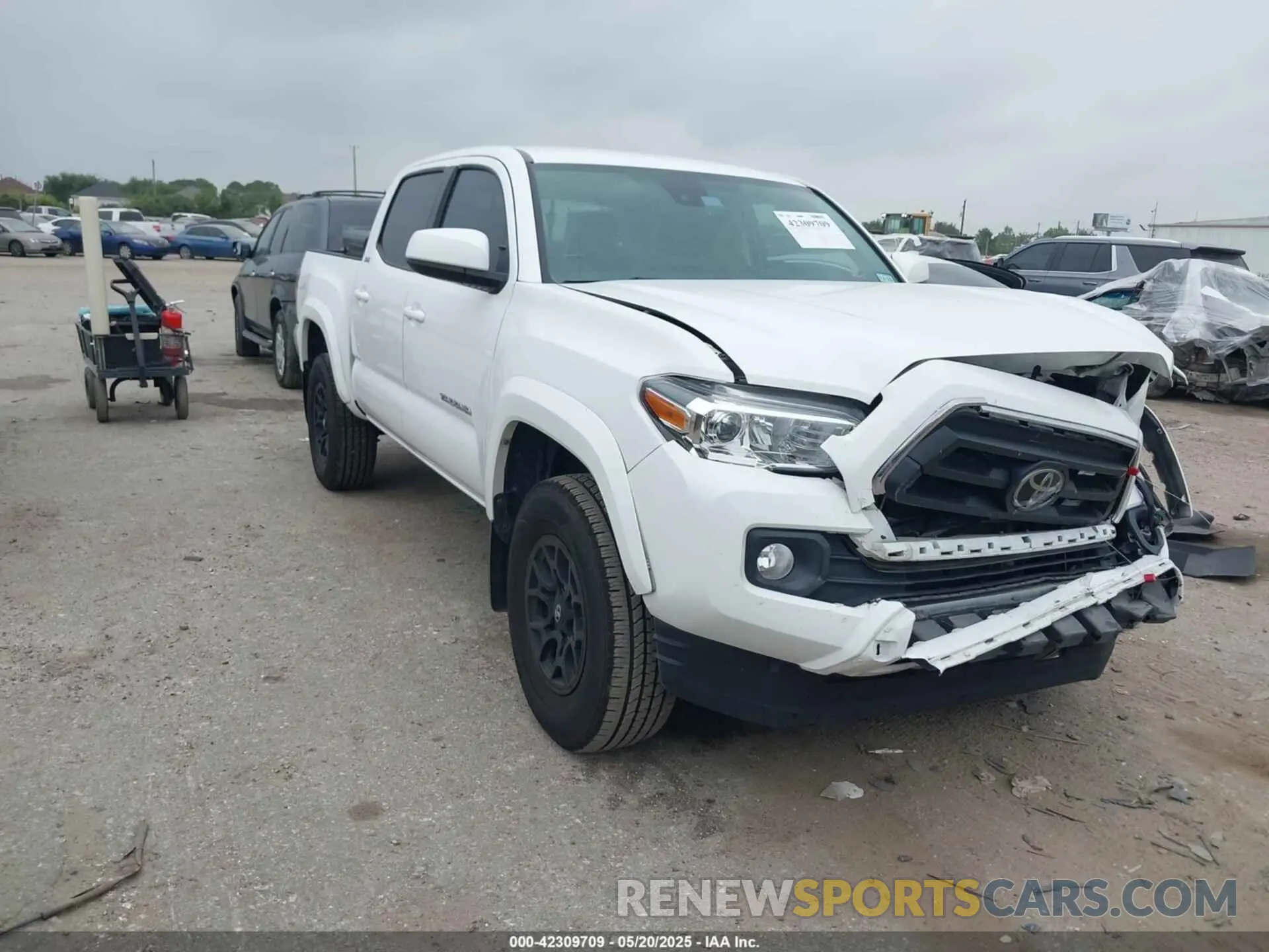 1 Photograph of a damaged car 3TMAZ5CN2NM179189 TOYOTA TACOMA 2022