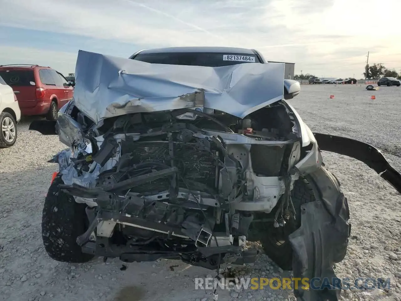 5 Photograph of a damaged car 3TMAZ5CN2NM192055 TOYOTA TACOMA 2022