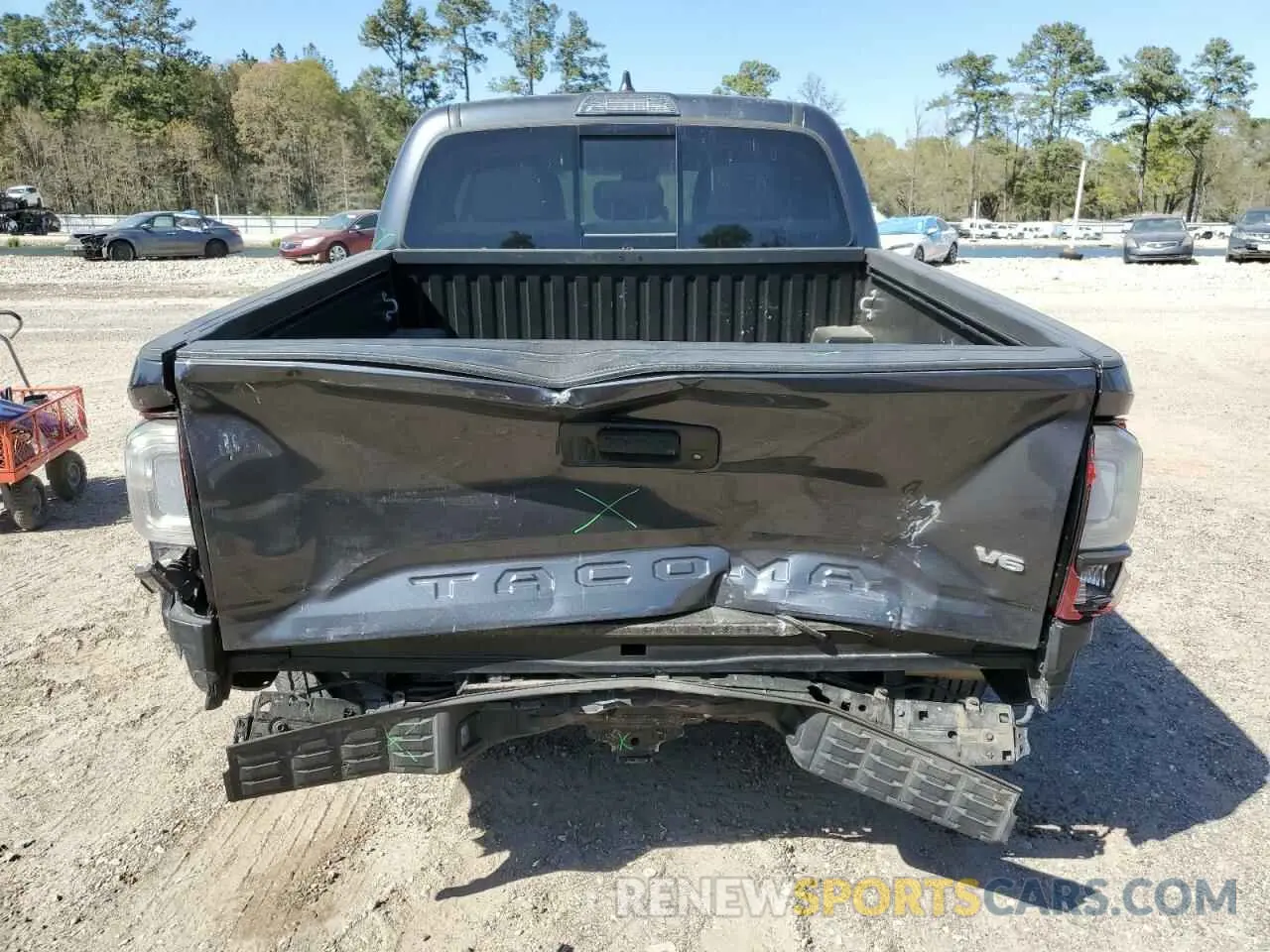 6 Фотография поврежденного автомобиля 3TMAZ5CN3NM188399 TOYOTA TACOMA 2022