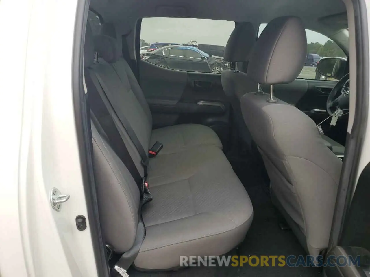 10 Фотография поврежденного автомобиля 3TMAZ5CN3NM195188 TOYOTA TACOMA 2022
