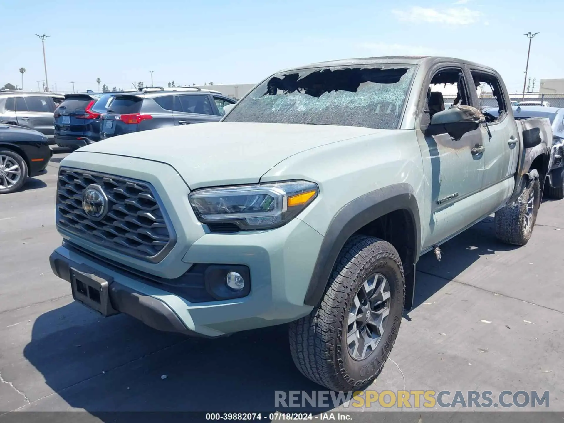 2 Photograph of a damaged car 3TMAZ5CN4NM187262 TOYOTA TACOMA 2022