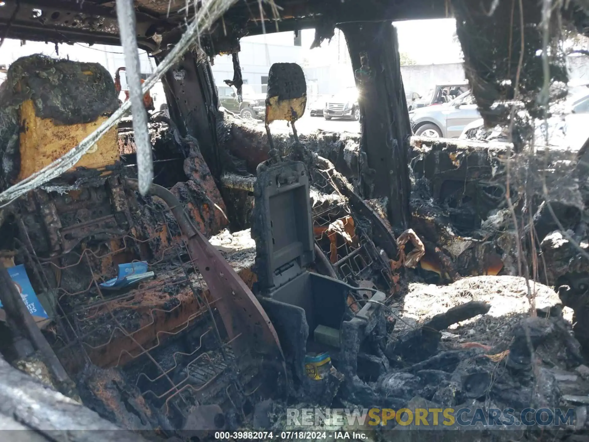 6 Photograph of a damaged car 3TMAZ5CN4NM187262 TOYOTA TACOMA 2022