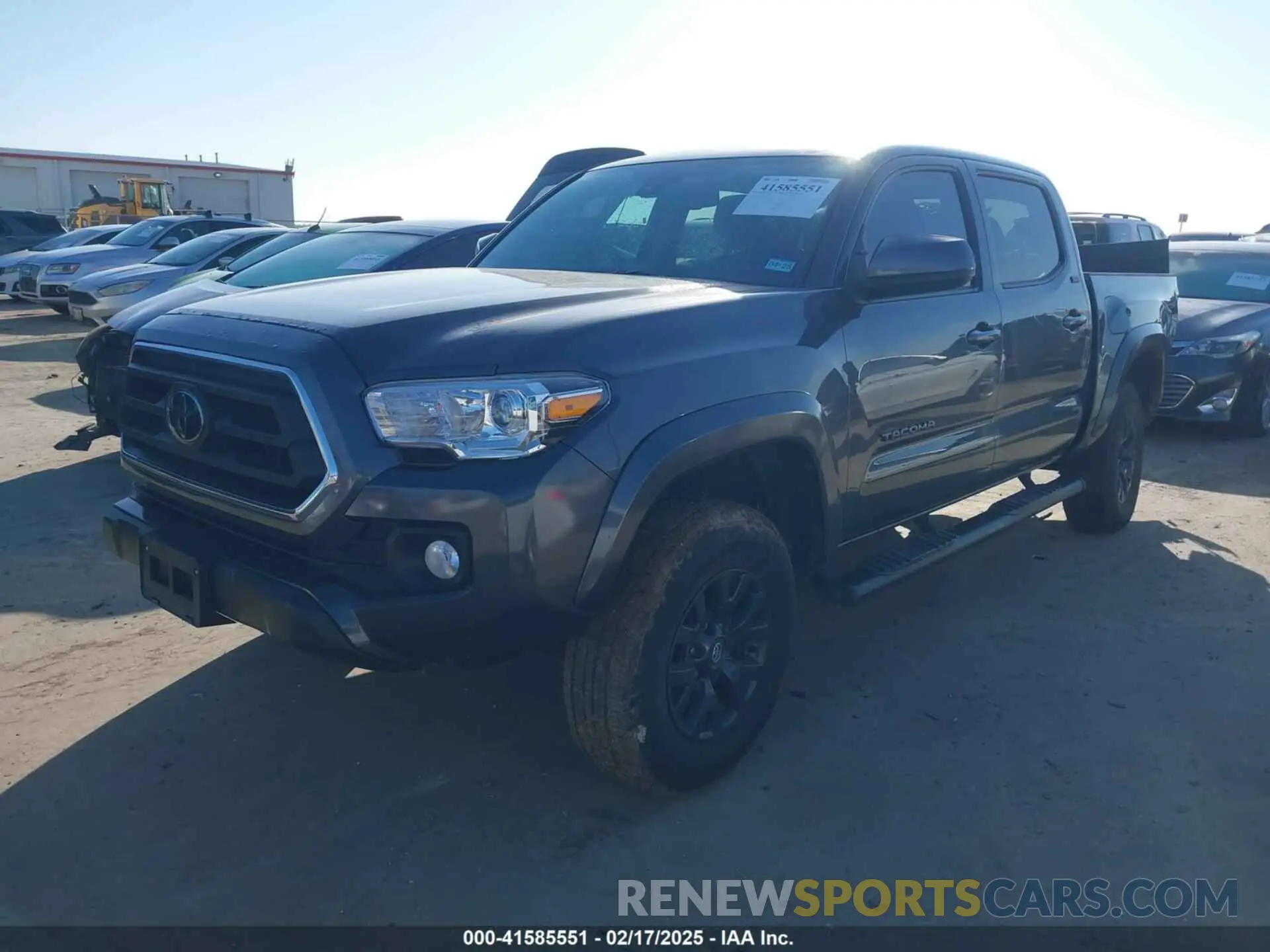 2 Photograph of a damaged car 3TMAZ5CN5NM176660 TOYOTA TACOMA 2022