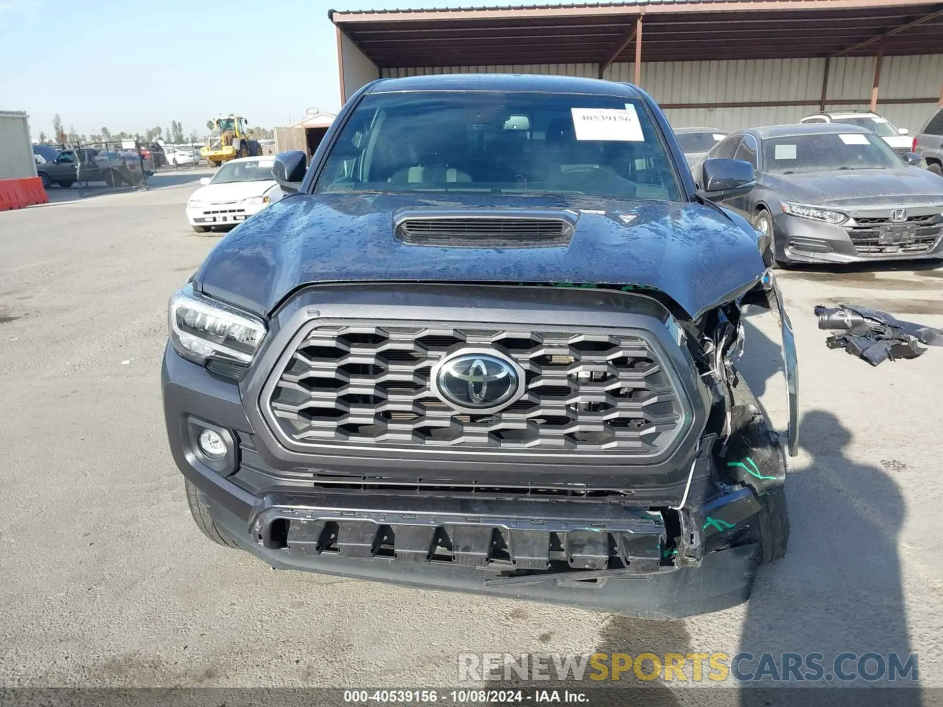13 Photograph of a damaged car 3TMAZ5CN5NM196066 TOYOTA TACOMA 2022