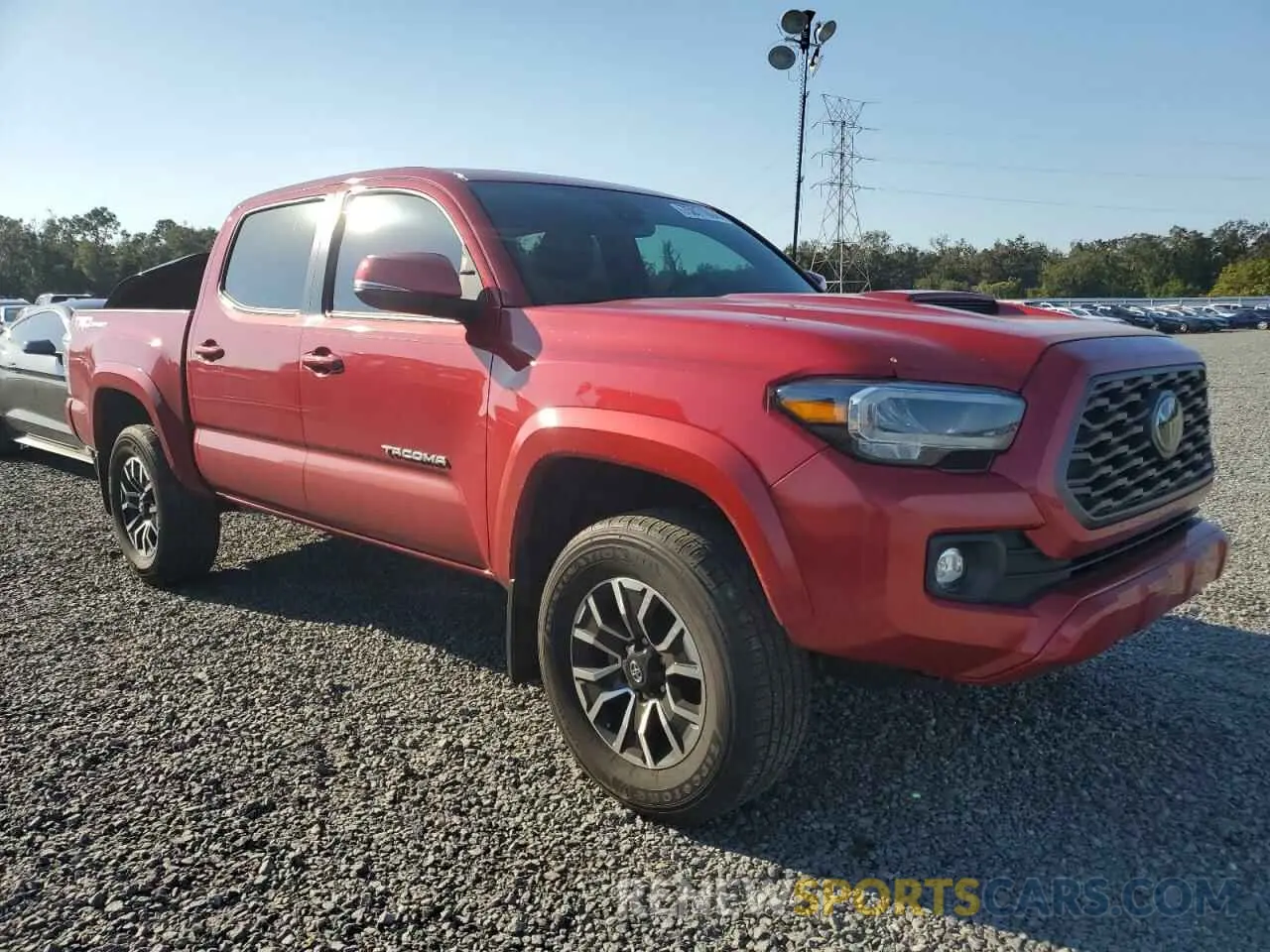 4 Photograph of a damaged car 3TMAZ5CN6NM163710 TOYOTA TACOMA 2022