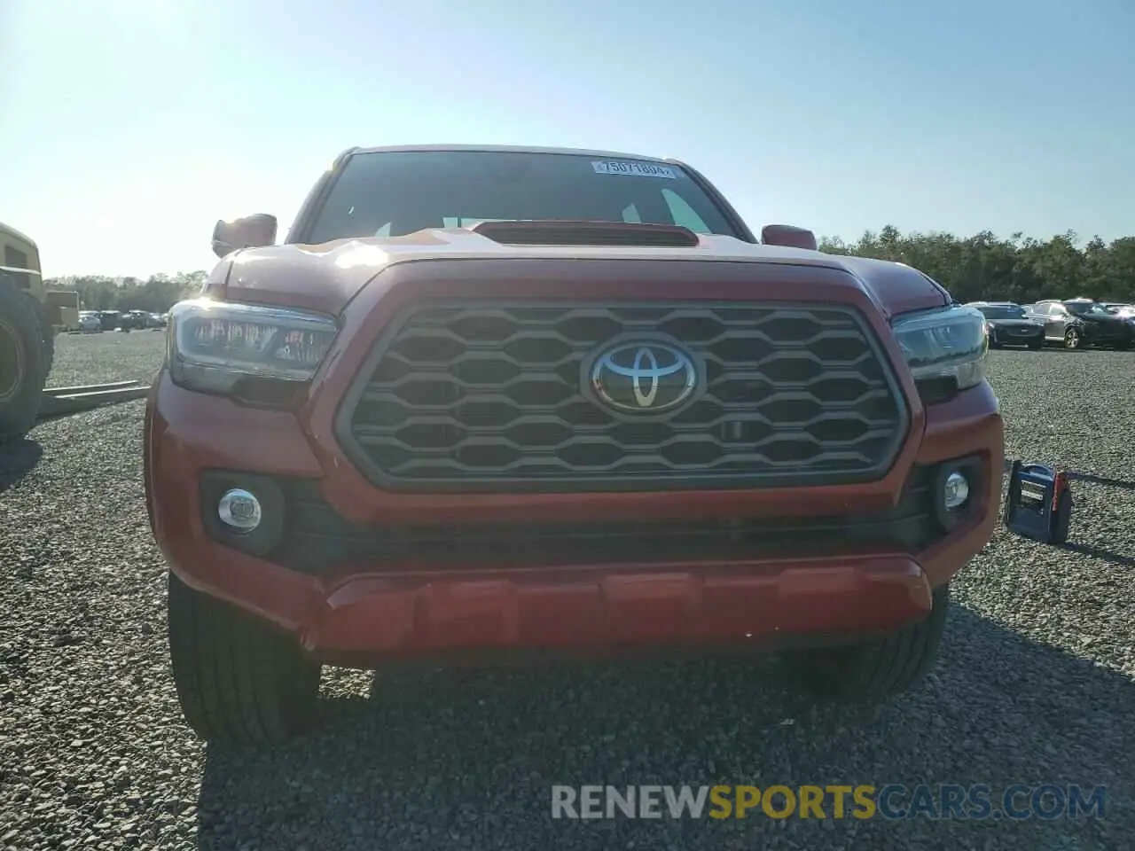 5 Photograph of a damaged car 3TMAZ5CN6NM163710 TOYOTA TACOMA 2022