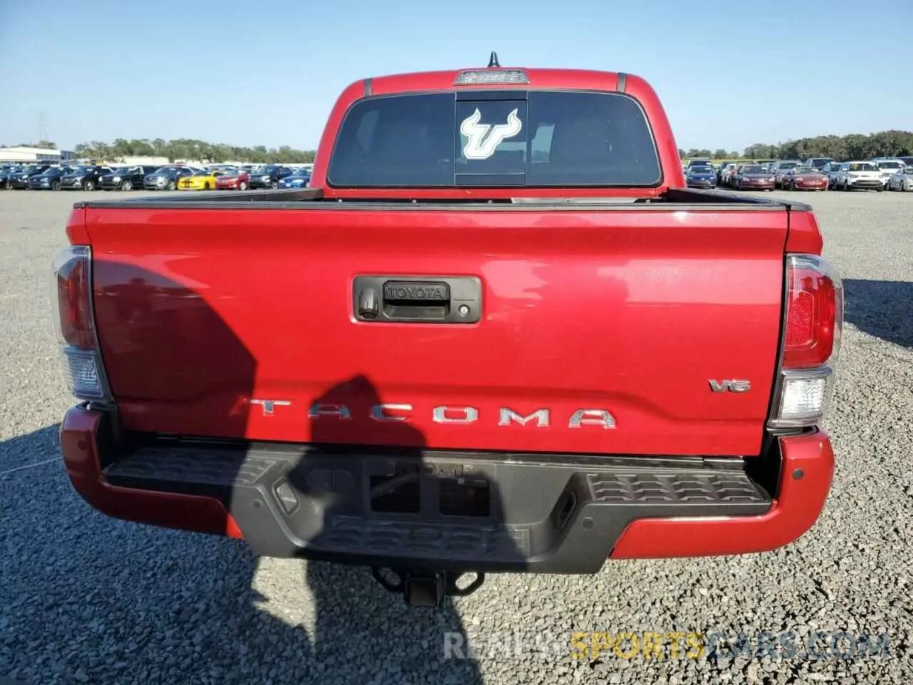 6 Photograph of a damaged car 3TMAZ5CN6NM163710 TOYOTA TACOMA 2022