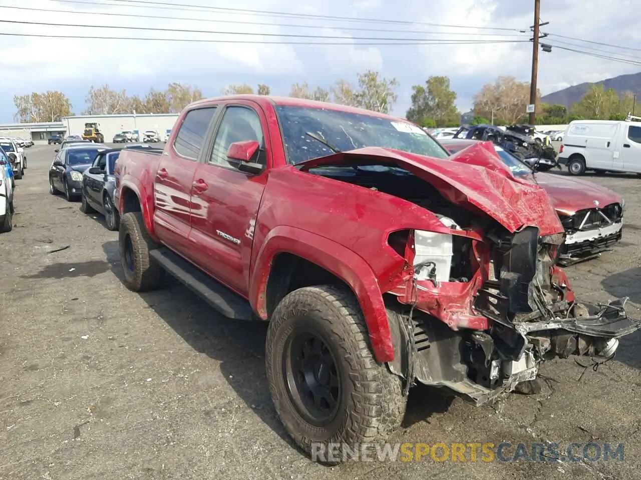 1 Photograph of a damaged car 3TMAZ5CN6NM172696 TOYOTA TACOMA 2022