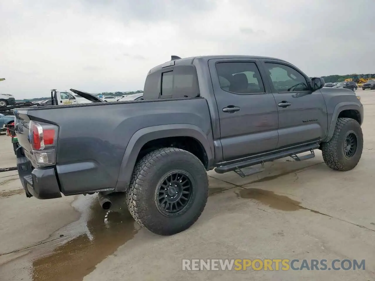 3 Photograph of a damaged car 3TMAZ5CN6NM183939 TOYOTA TACOMA 2022