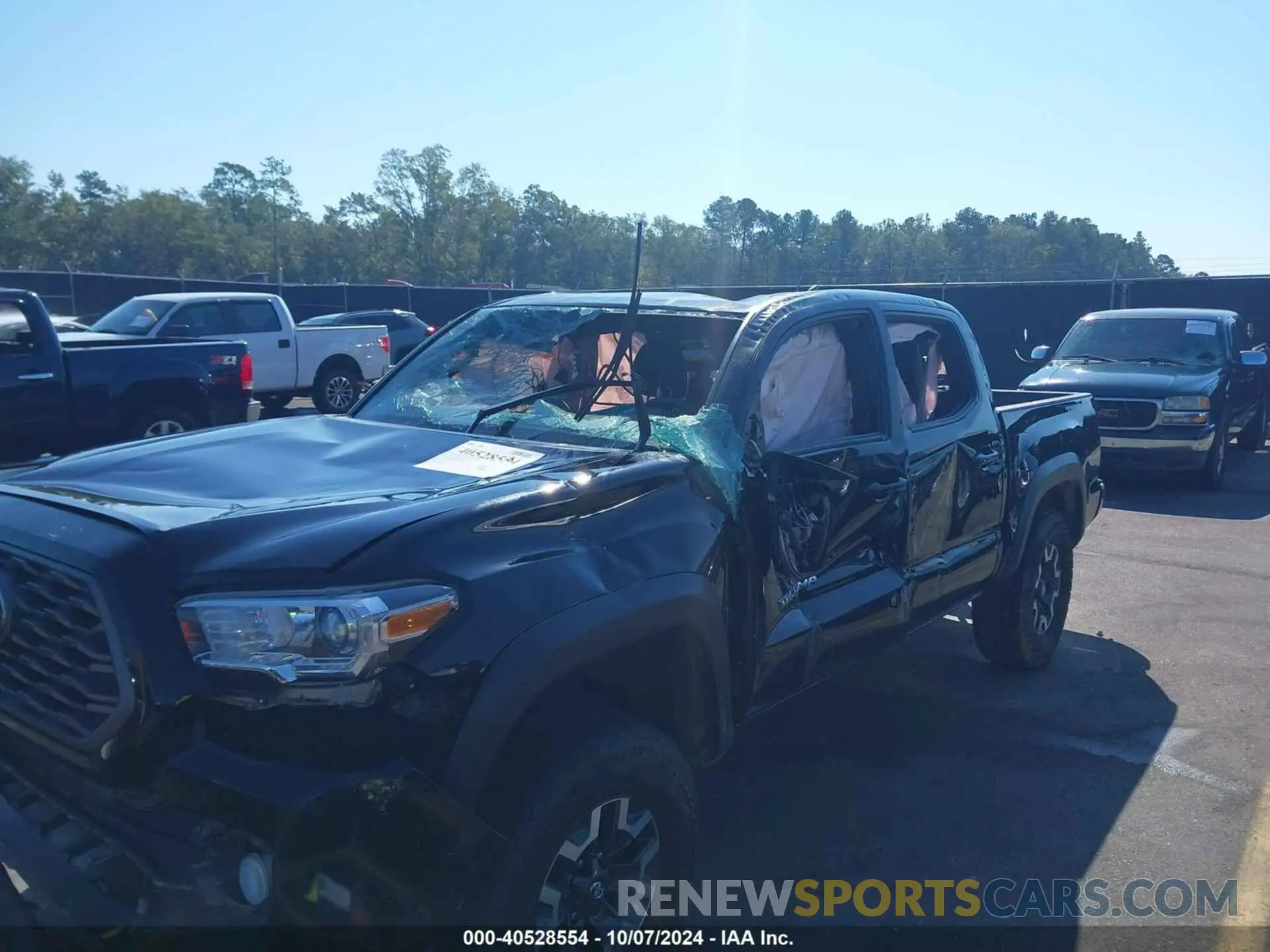 6 Photograph of a damaged car 3TMAZ5CN6NM184315 TOYOTA TACOMA 2022