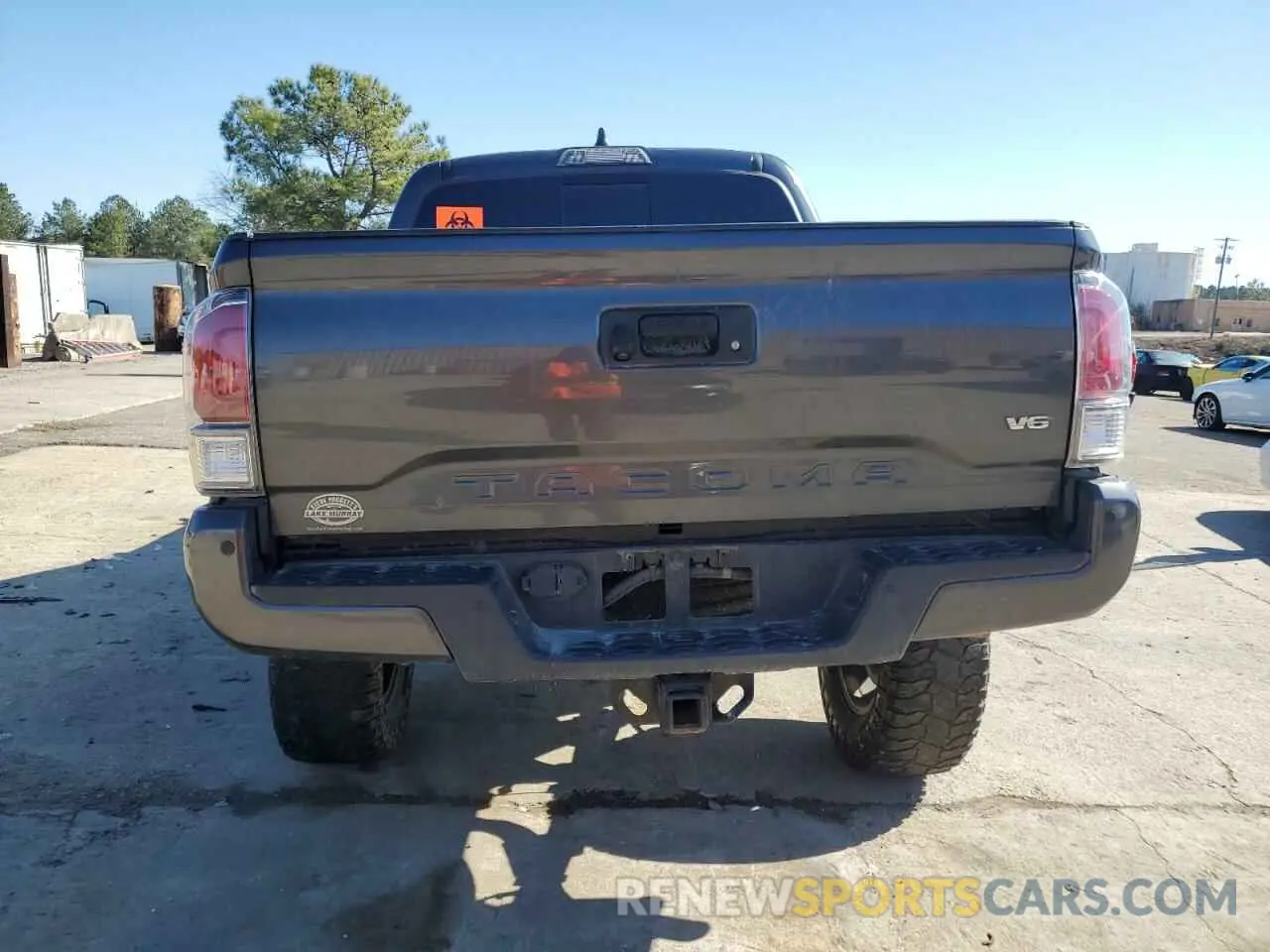 6 Photograph of a damaged car 3TMAZ5CN6NM190731 TOYOTA TACOMA 2022