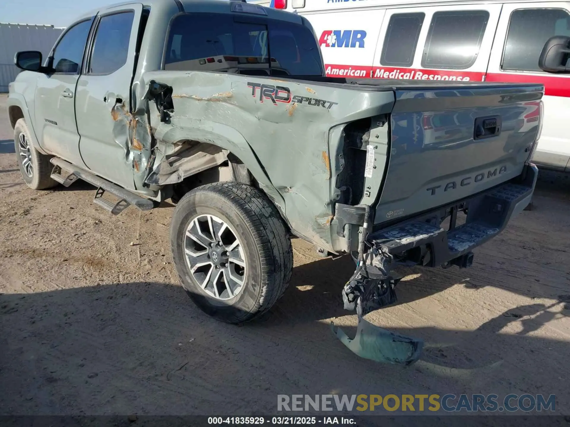6 Photograph of a damaged car 3TMAZ5CN7NM165479 TOYOTA TACOMA 2022