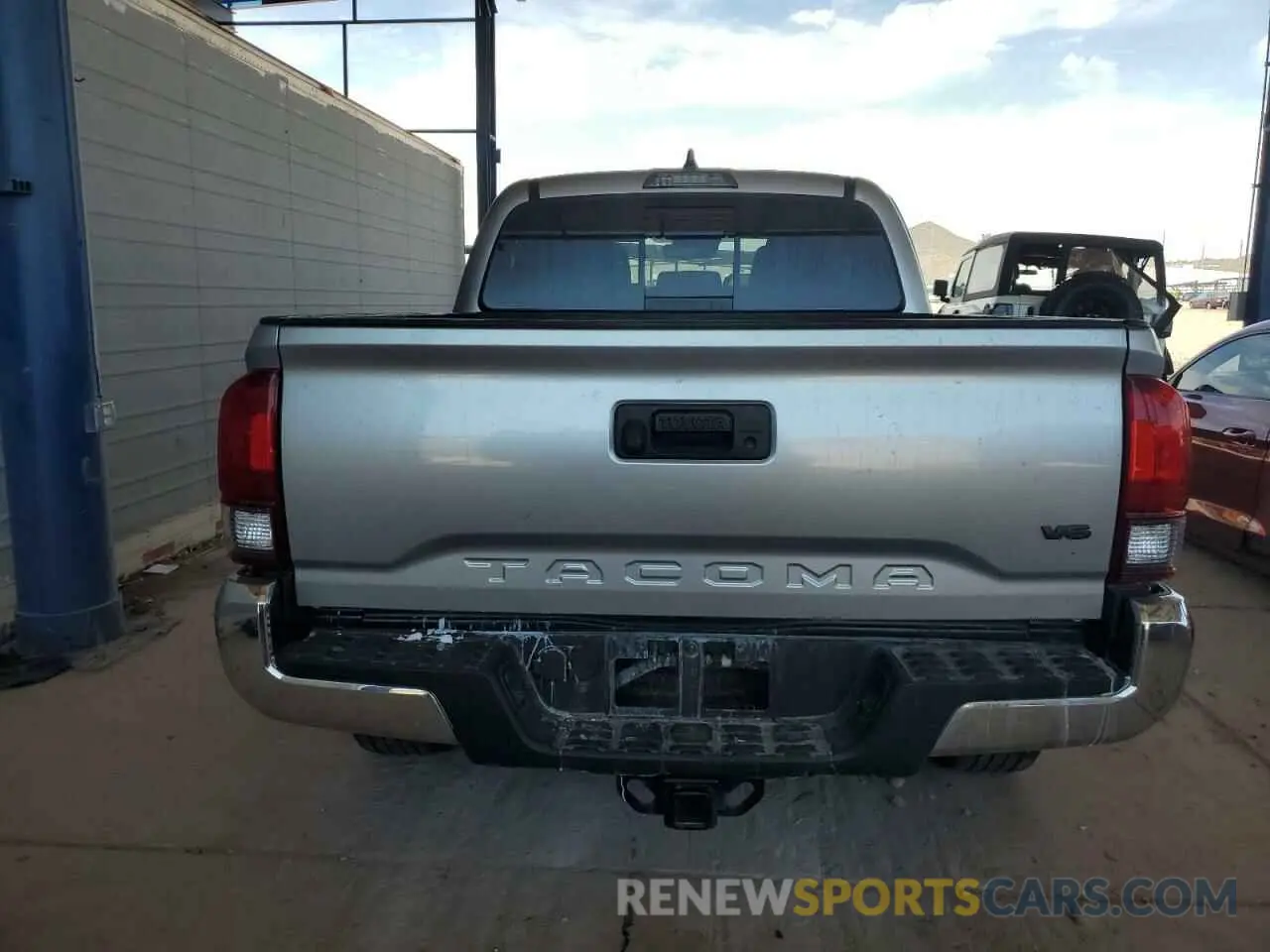 6 Photograph of a damaged car 3TMAZ5CN7NM196067 TOYOTA TACOMA 2022