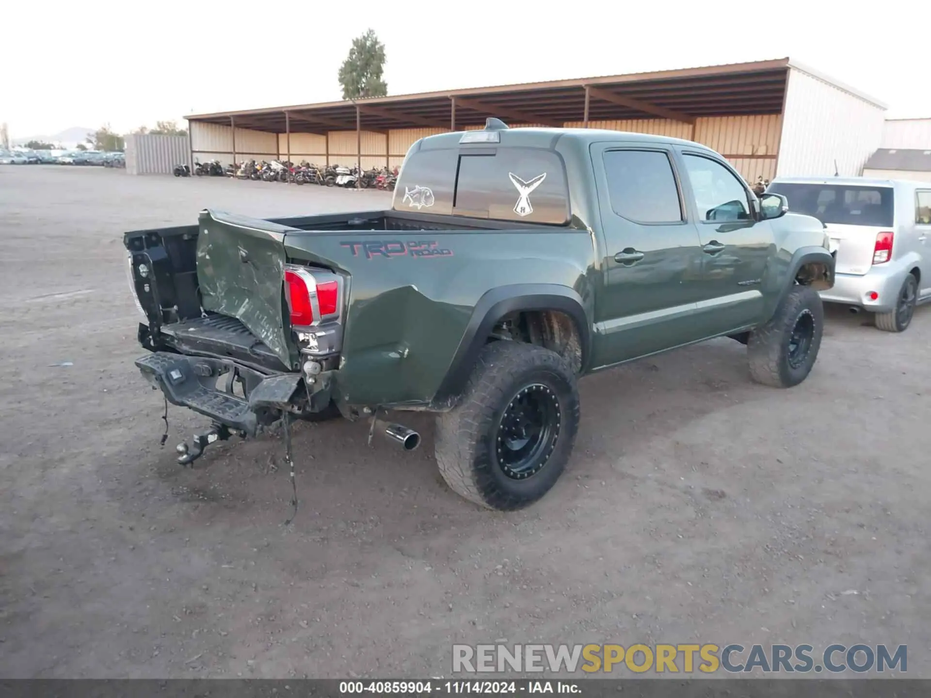 4 Фотография поврежденного автомобиля 3TMAZ5CN8NM181142 TOYOTA TACOMA 2022