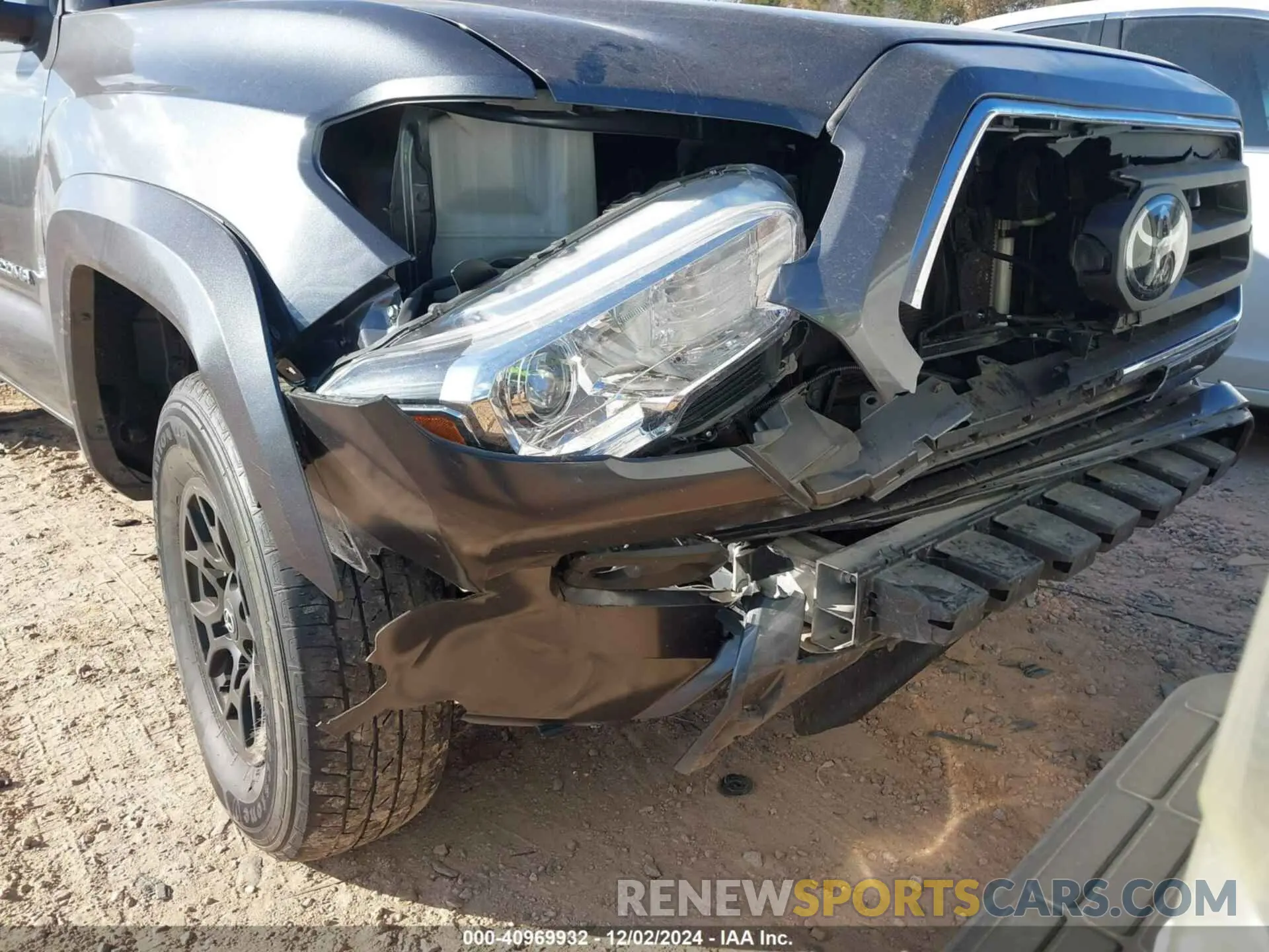 17 Фотография поврежденного автомобиля 3TMAZ5CN8NM182789 TOYOTA TACOMA 2022