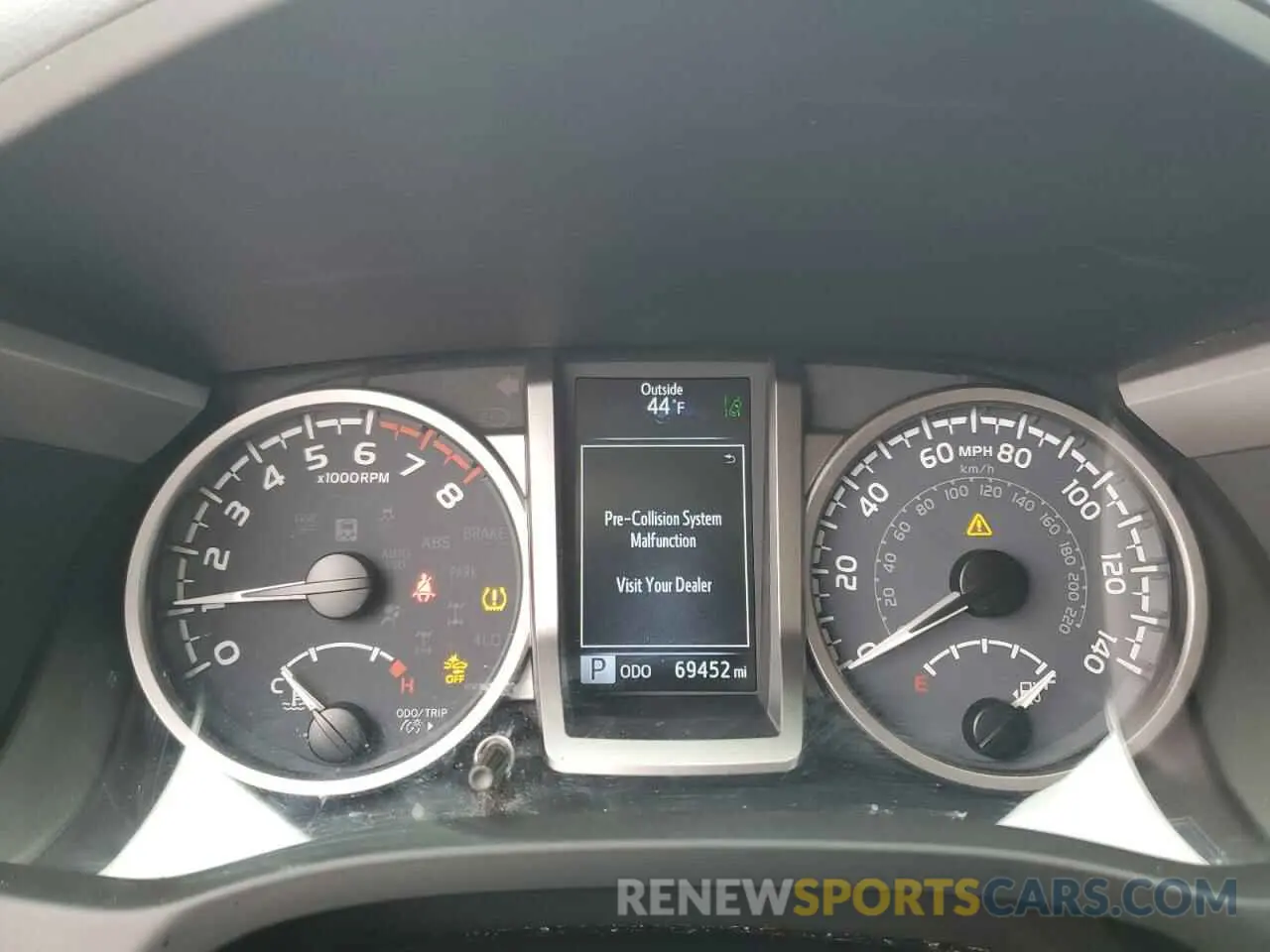 9 Фотография поврежденного автомобиля 3TMAZ5CN8NM195882 TOYOTA TACOMA 2022