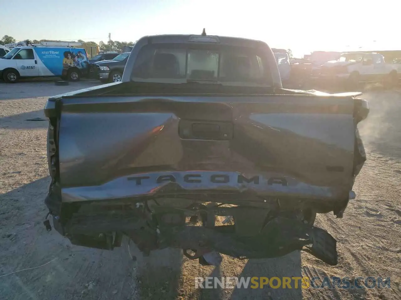 6 Фотография поврежденного автомобиля 3TMAZ5CN9NM166245 TOYOTA TACOMA 2022