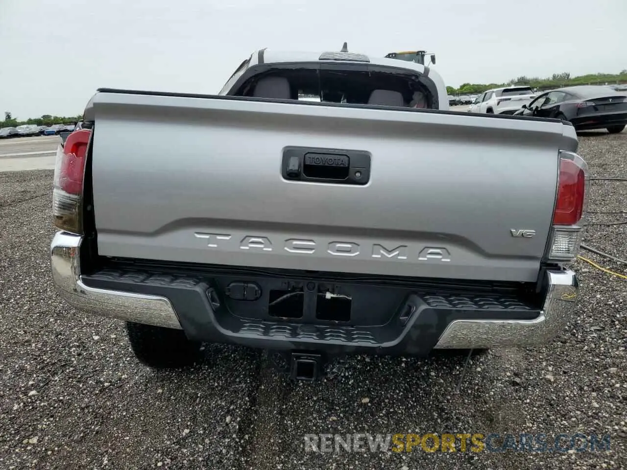 6 Photograph of a damaged car 3TMAZ5CN9NM168917 TOYOTA TACOMA 2022