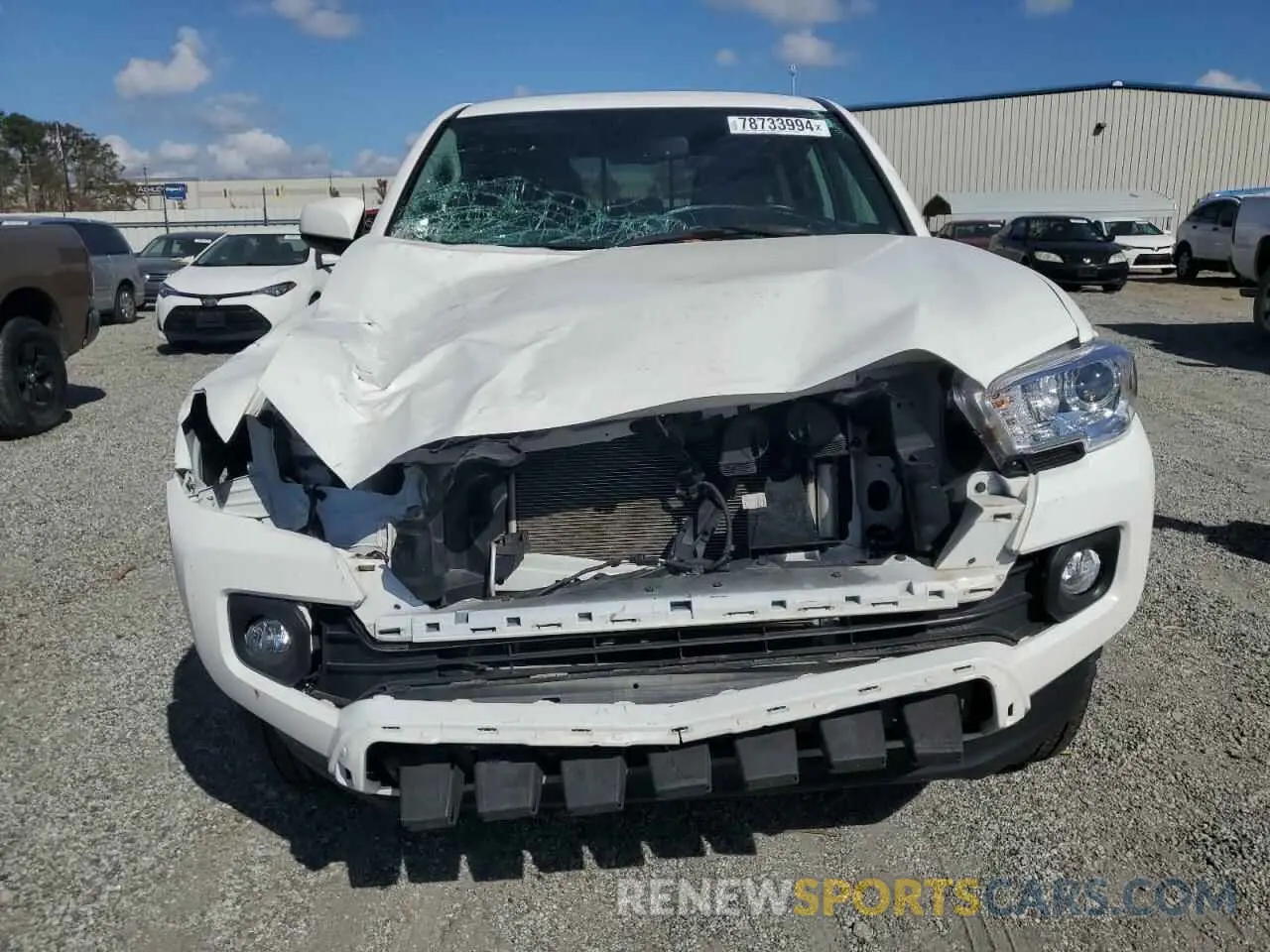 5 Photograph of a damaged car 3TMAZ5CNXNM187847 TOYOTA TACOMA 2022