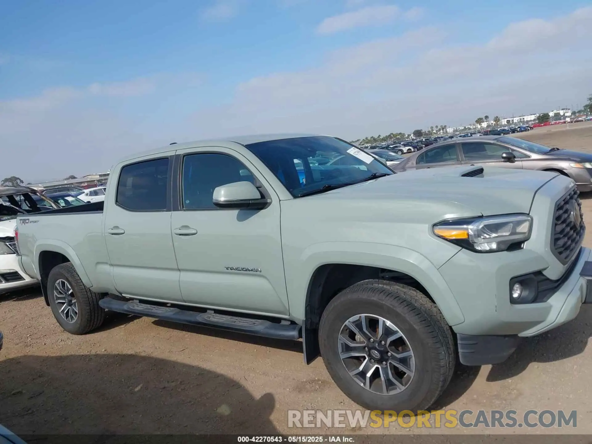 13 Photograph of a damaged car 3TMBZ5DN3NM034388 TOYOTA TACOMA 2022