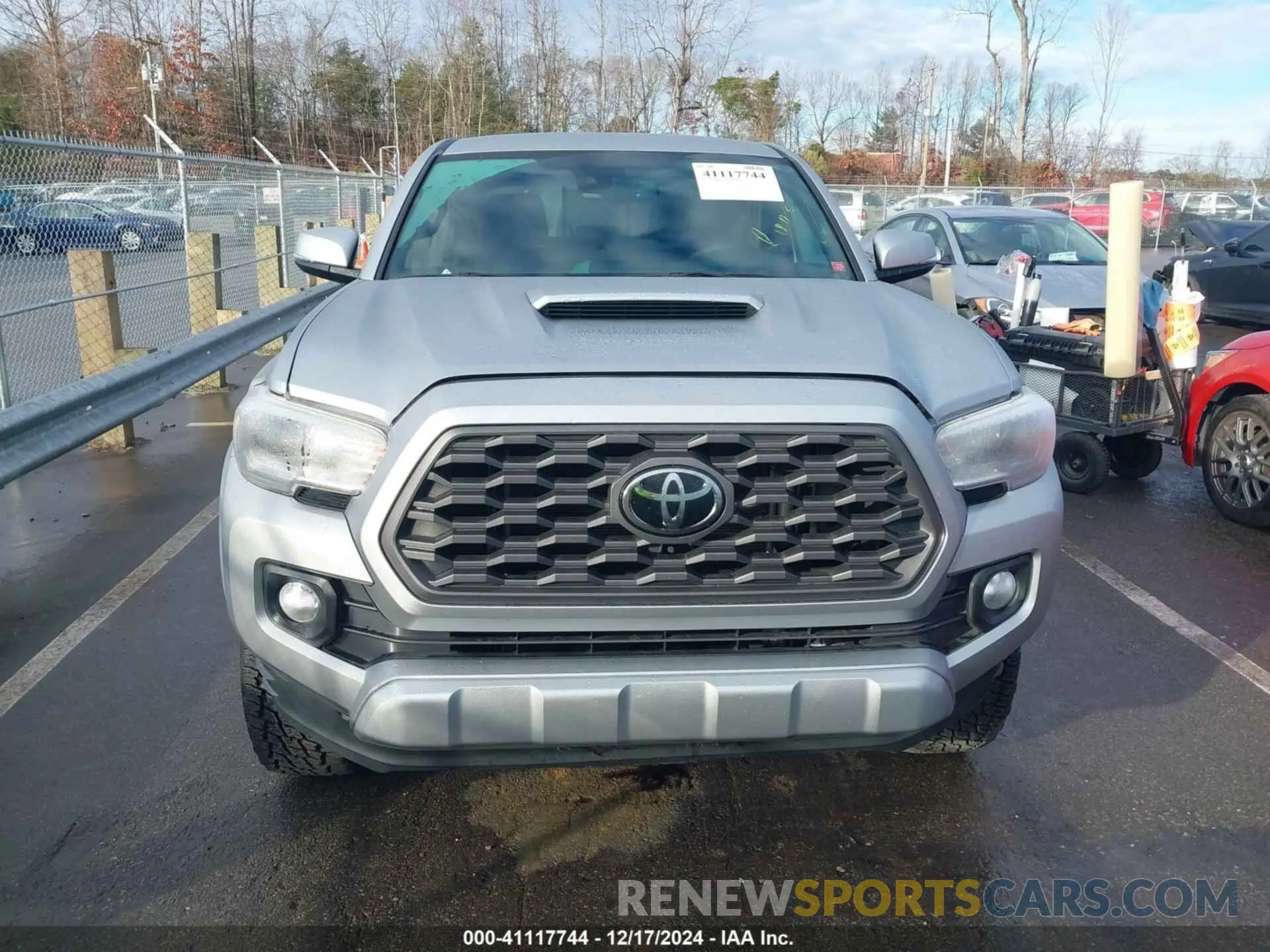 12 Photograph of a damaged car 3TMCZ5AN0NM455865 TOYOTA TACOMA 2022