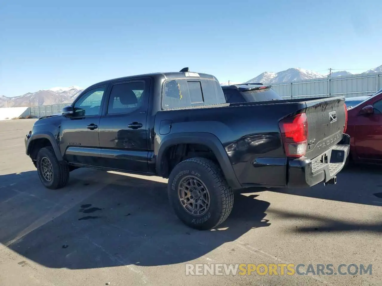 2 Photograph of a damaged car 3TMCZ5AN0NM479616 TOYOTA TACOMA 2022