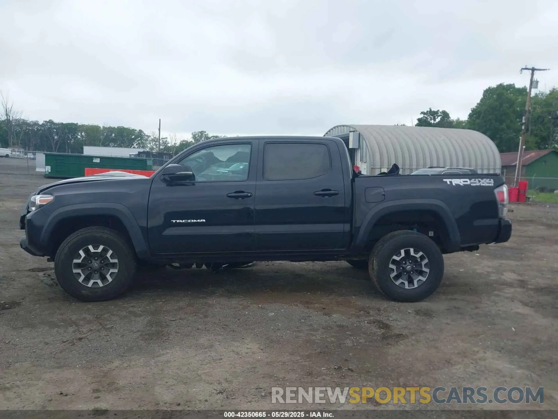 14 Photograph of a damaged car 3TMCZ5AN0NM488946 TOYOTA TACOMA 2022