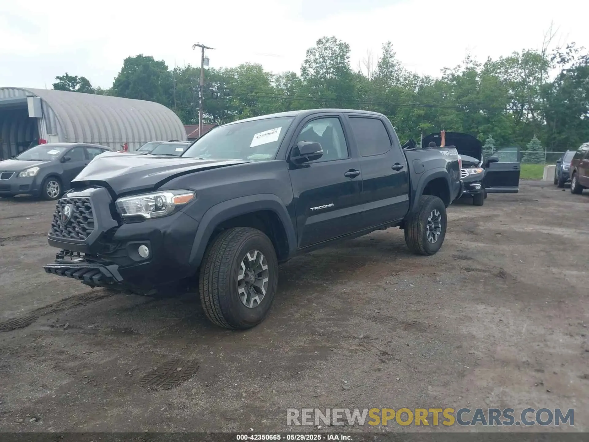 2 Photograph of a damaged car 3TMCZ5AN0NM488946 TOYOTA TACOMA 2022