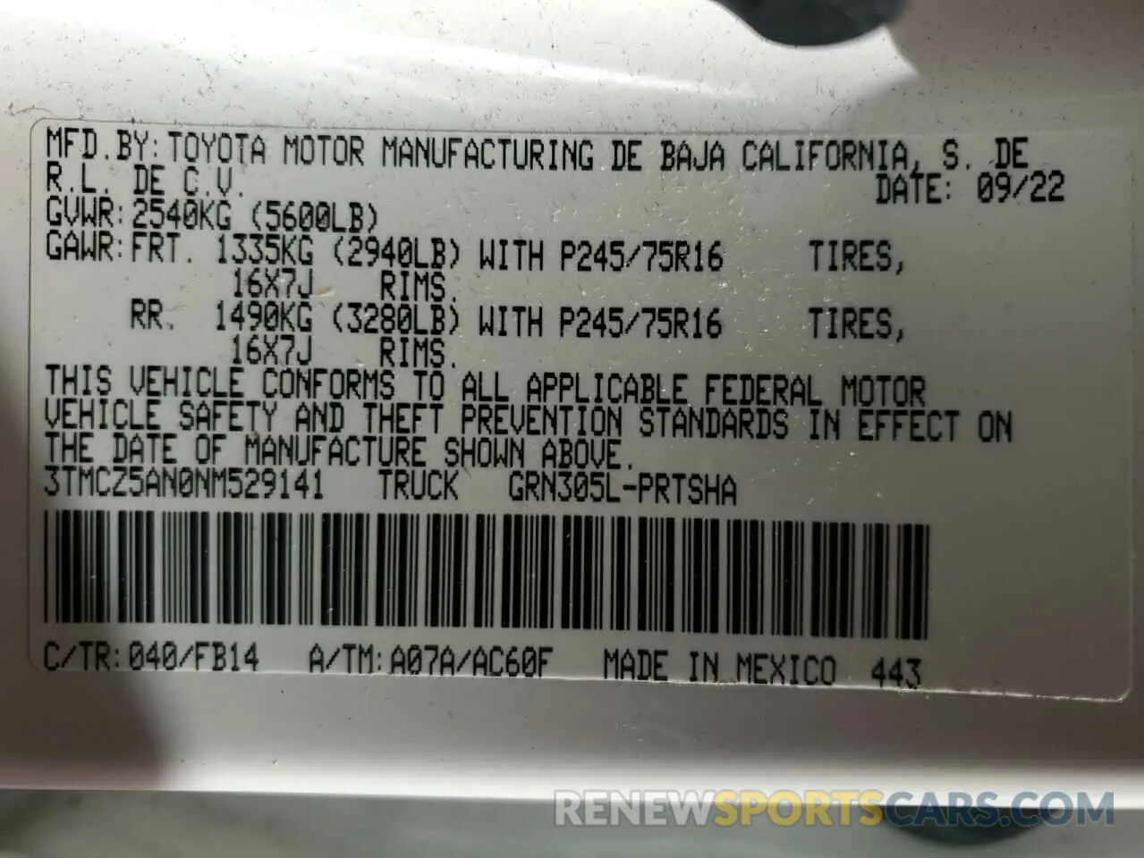13 Photograph of a damaged car 3TMCZ5AN0NM529141 TOYOTA TACOMA 2022