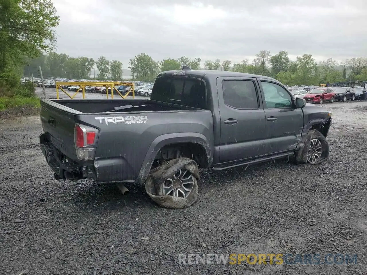 3 Фотография поврежденного автомобиля 3TMCZ5AN1NM526362 TOYOTA TACOMA 2022