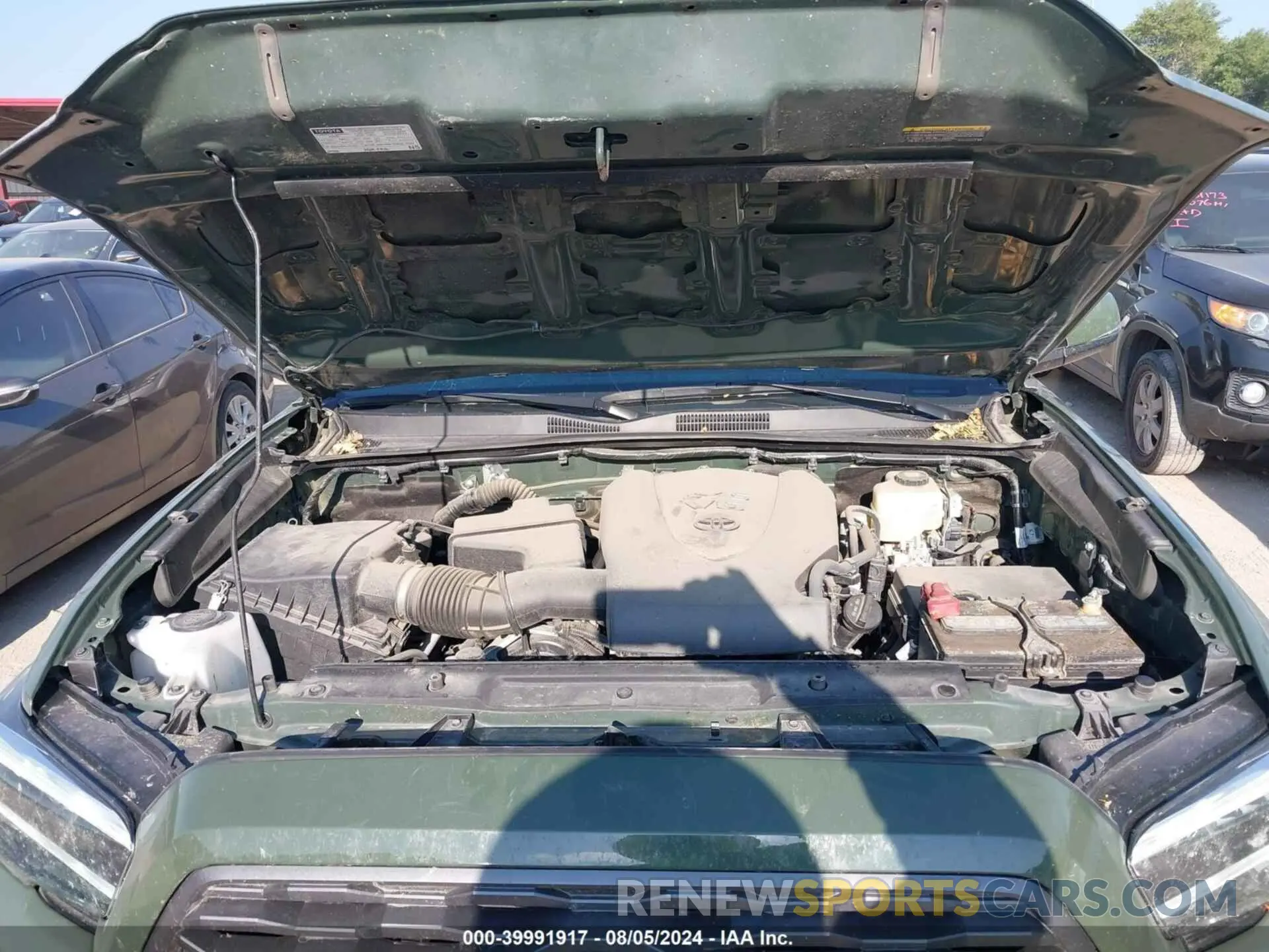 10 Фотография поврежденного автомобиля 3TMCZ5AN2NM461585 TOYOTA TACOMA 2022