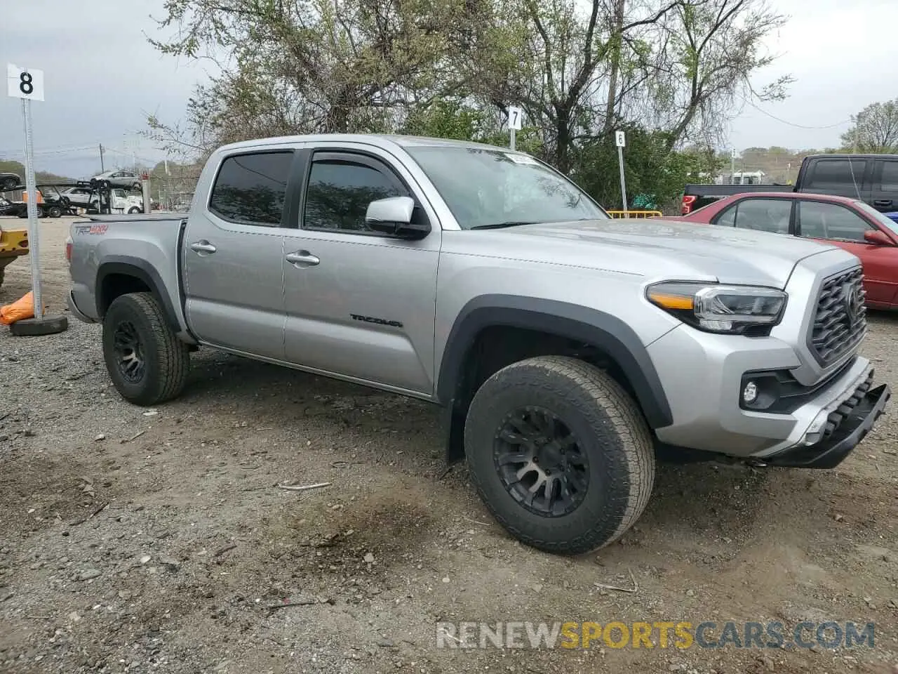 4 Фотография поврежденного автомобиля 3TMCZ5AN2NM463045 TOYOTA TACOMA 2022