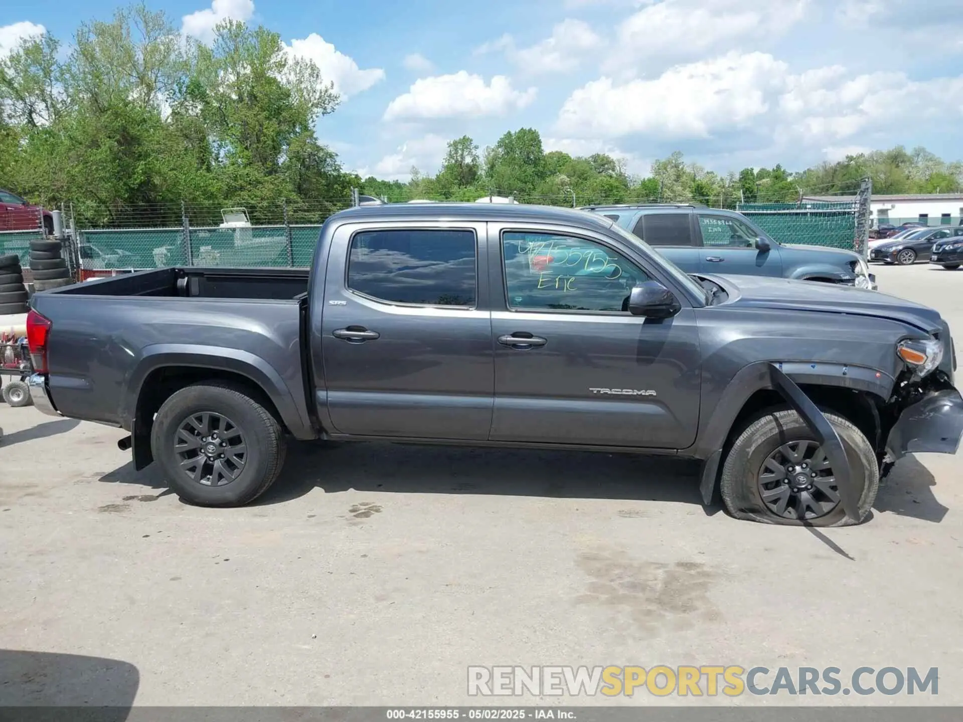 13 Фотография поврежденного автомобиля 3TMCZ5AN2NM525706 TOYOTA TACOMA 2022