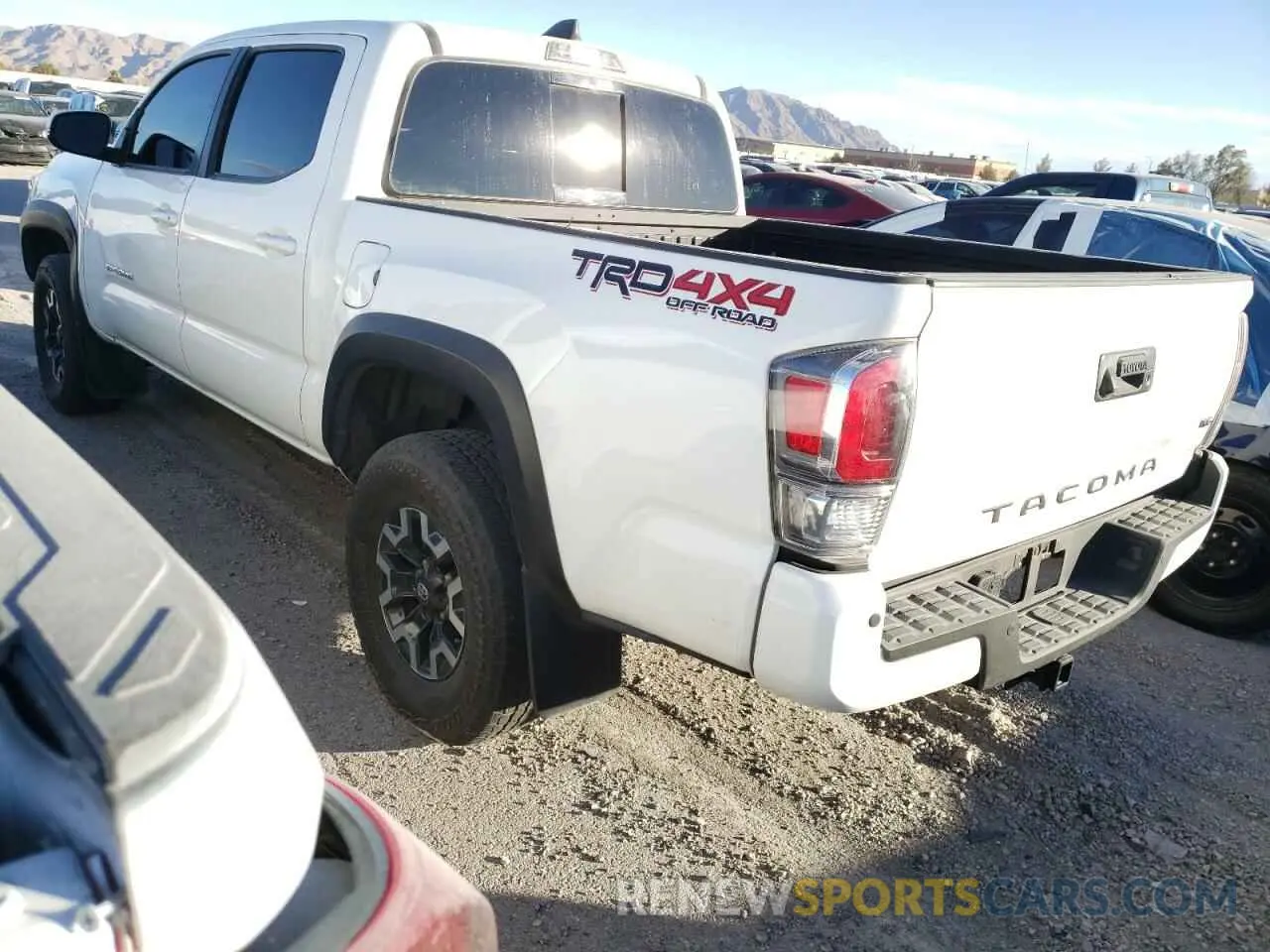 2 Фотография поврежденного автомобиля 3TMCZ5AN3NM453916 TOYOTA TACOMA 2022