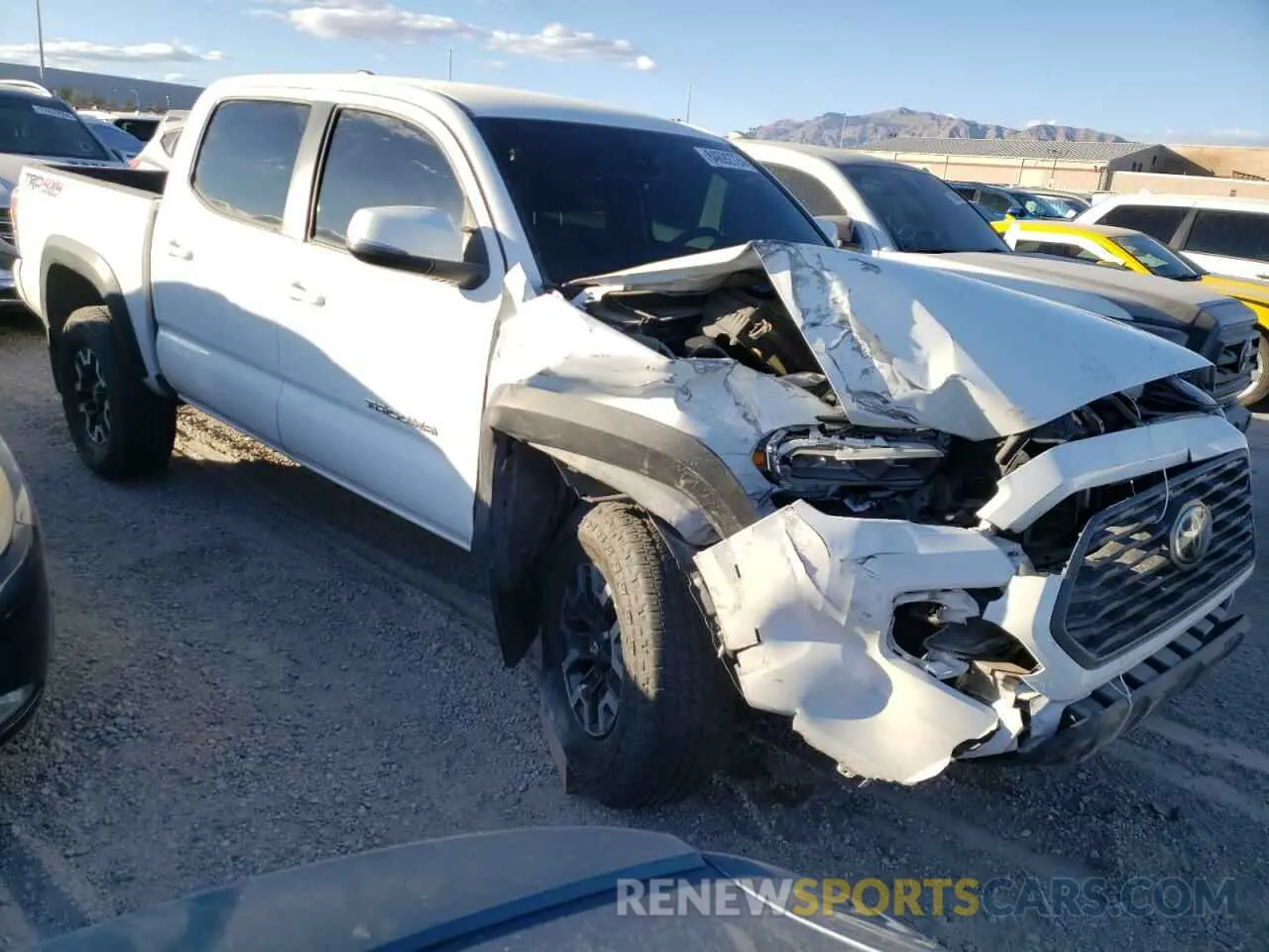 4 Фотография поврежденного автомобиля 3TMCZ5AN3NM453916 TOYOTA TACOMA 2022