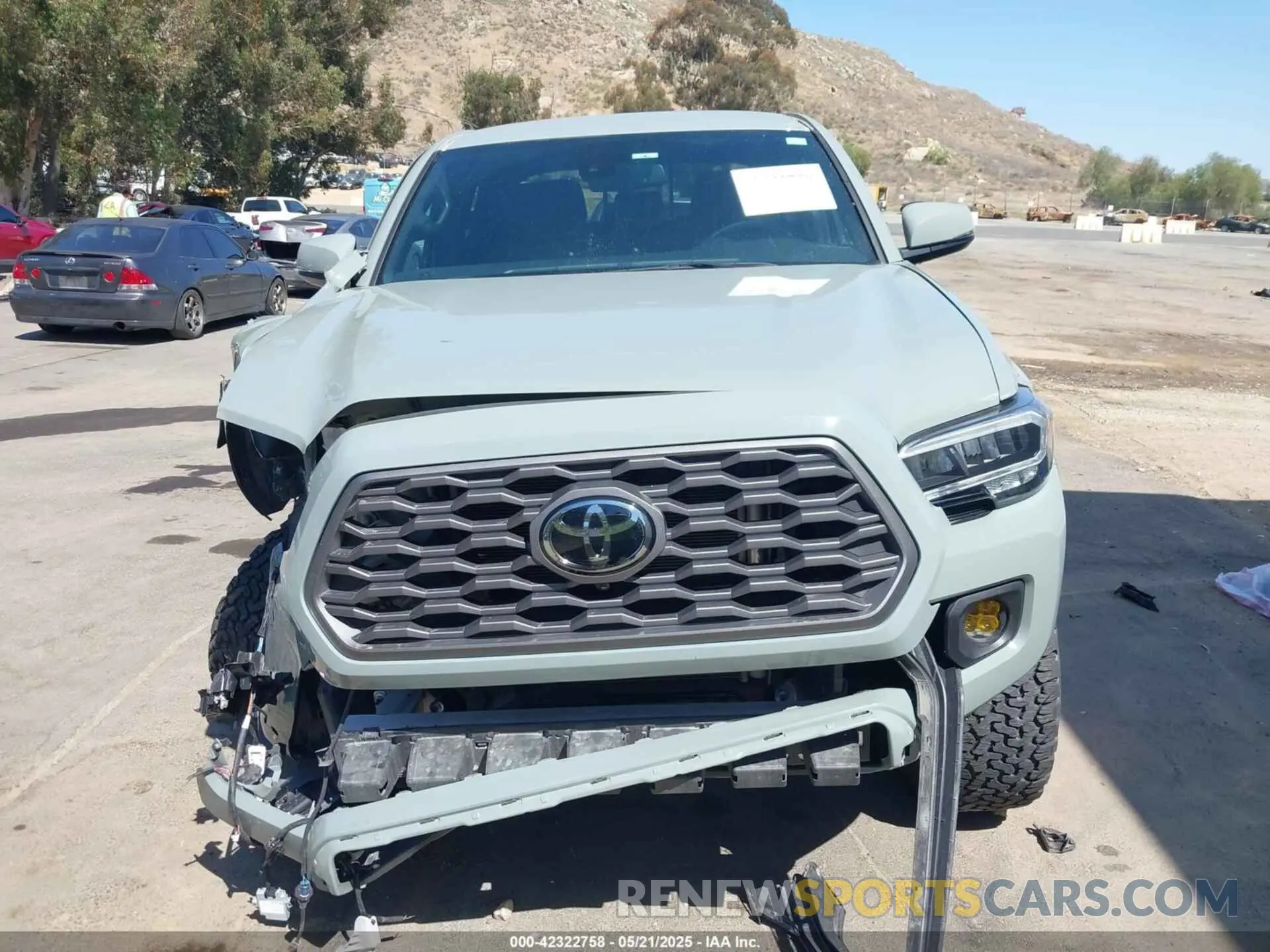 13 Фотография поврежденного автомобиля 3TMCZ5AN3NM464642 TOYOTA TACOMA 2022