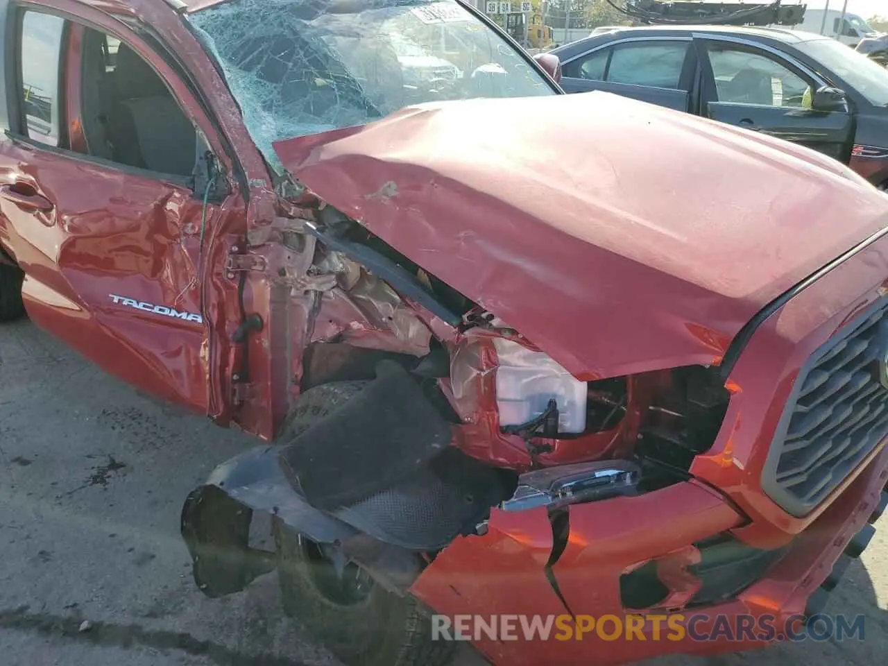 9 Photograph of a damaged car 3TMCZ5AN3NM490559 TOYOTA TACOMA 2022